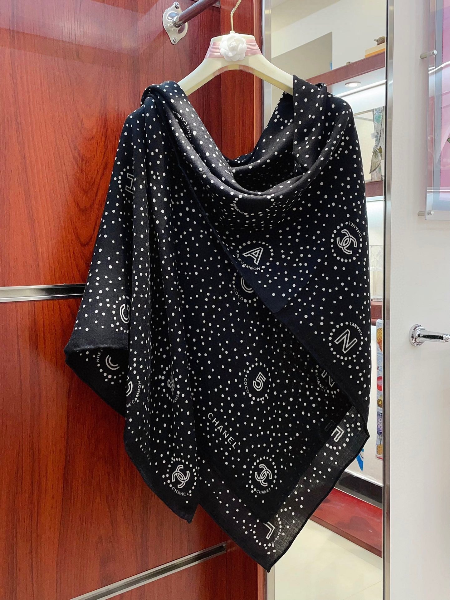 CC Square Scarf 140 CM In Black White Polka Dot Cashmere Silk 337147
