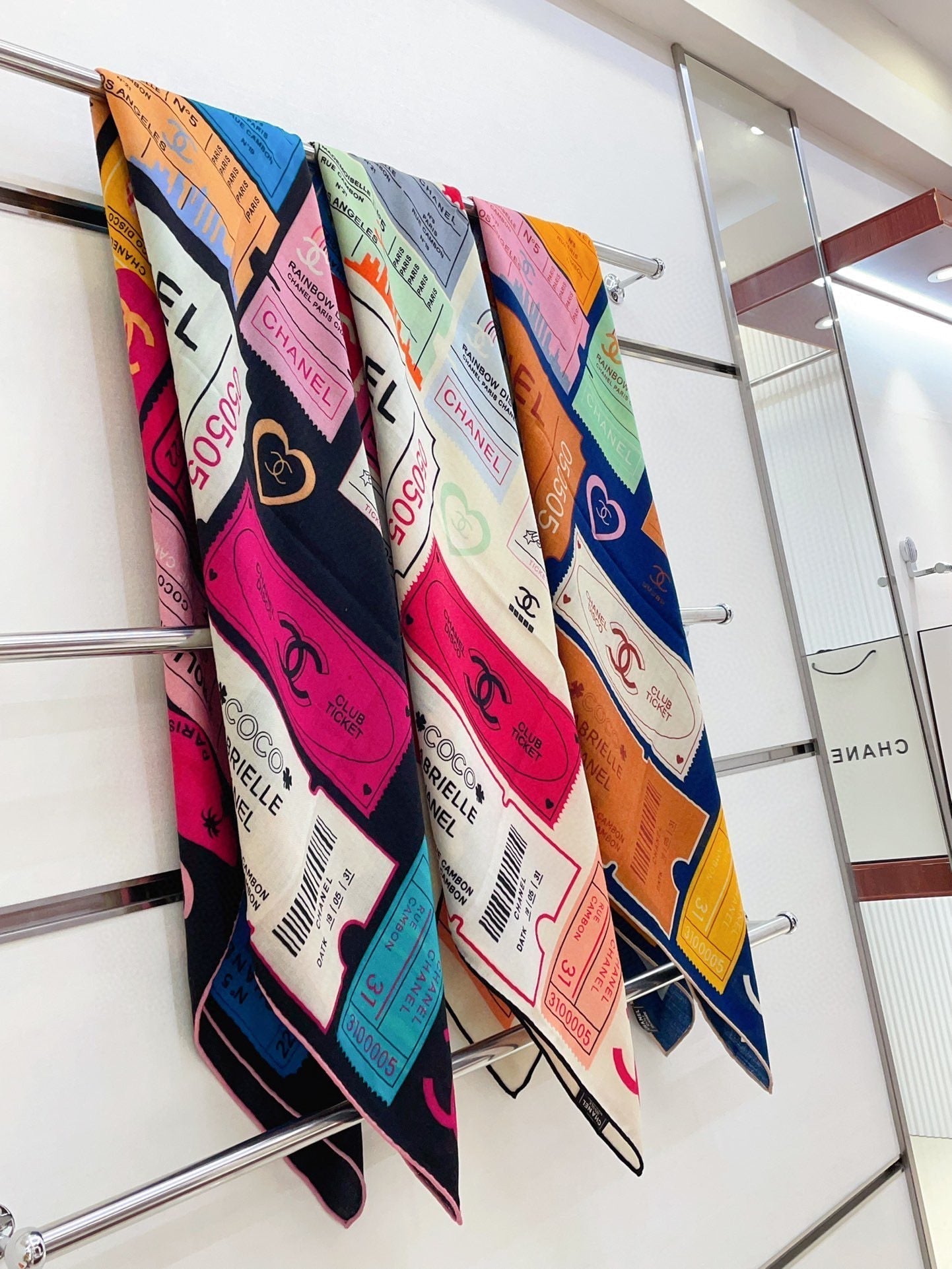 CC Square Scarf 140 CM In Multicolored Cashmere And Silk 350425