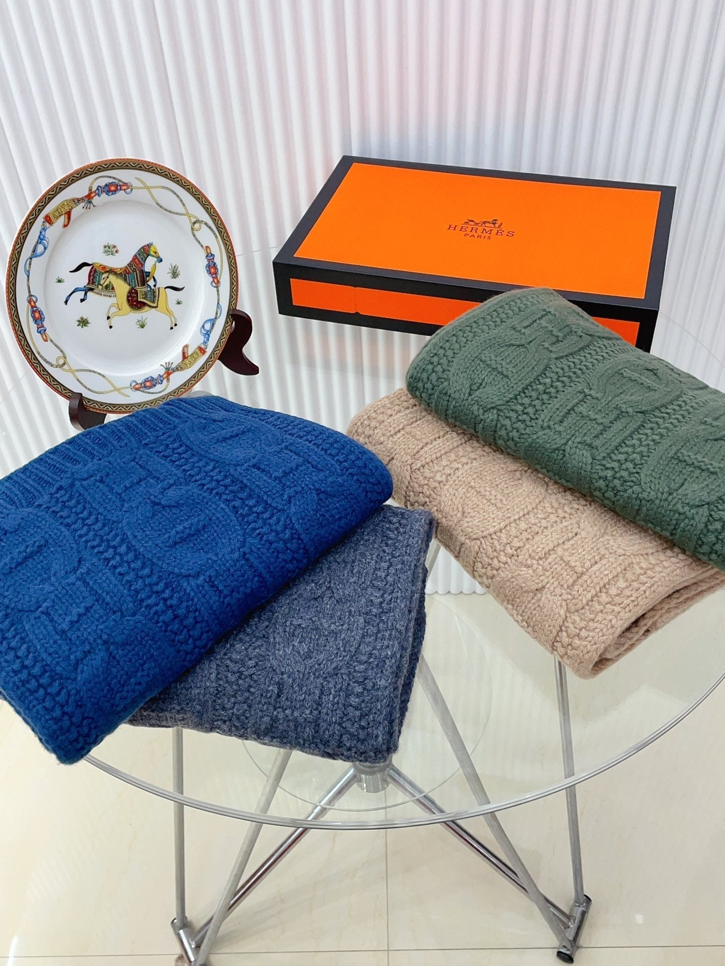 Faubourg Muffler Scarf 170 CM Khaki Green Cashmere Handwoven 356203