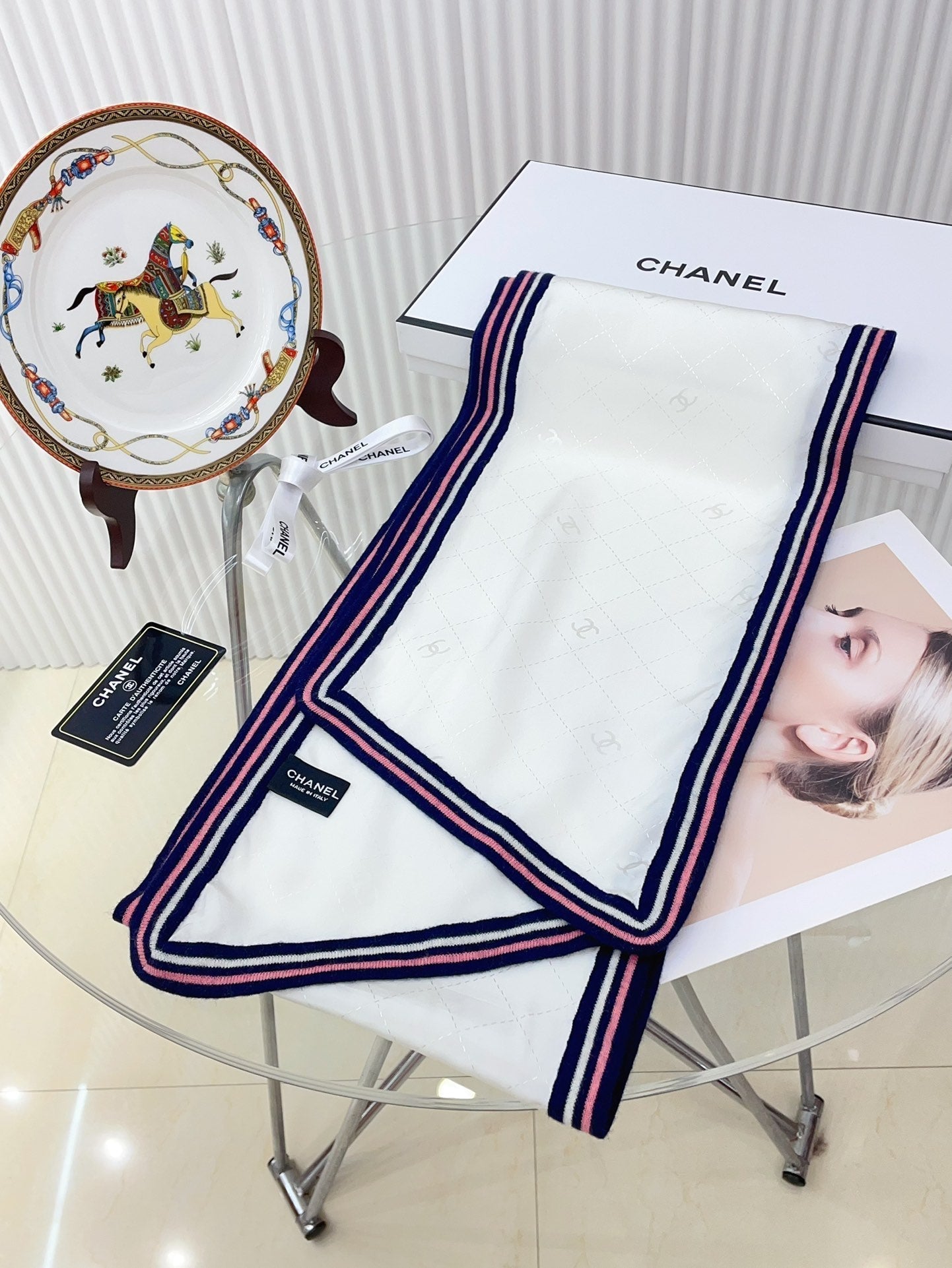 CC Scarf 200 CM In White Mix Darl Blue Silk 357900
