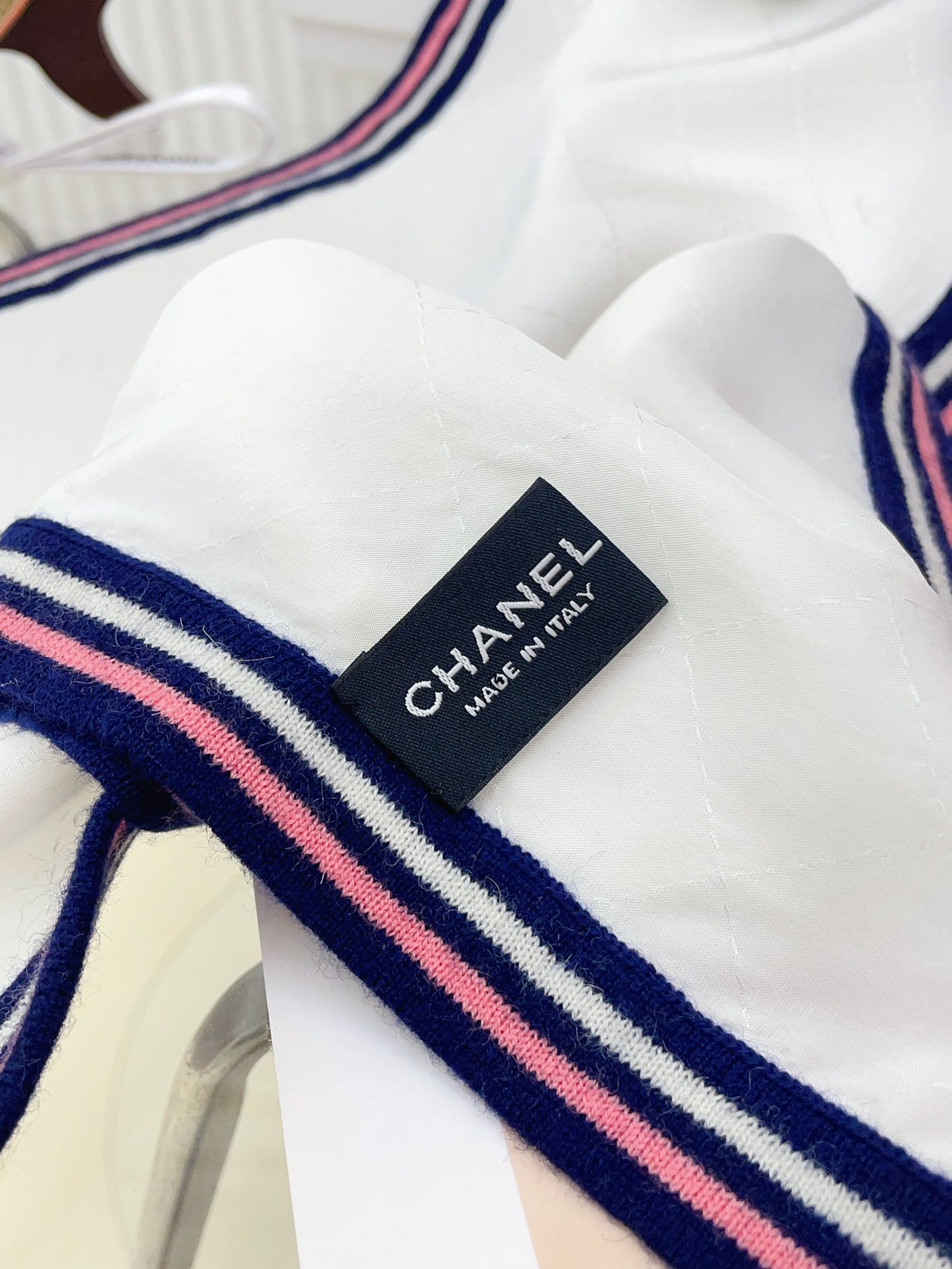 CC Scarf 200 CM In White Mix Darl Blue Silk 357900