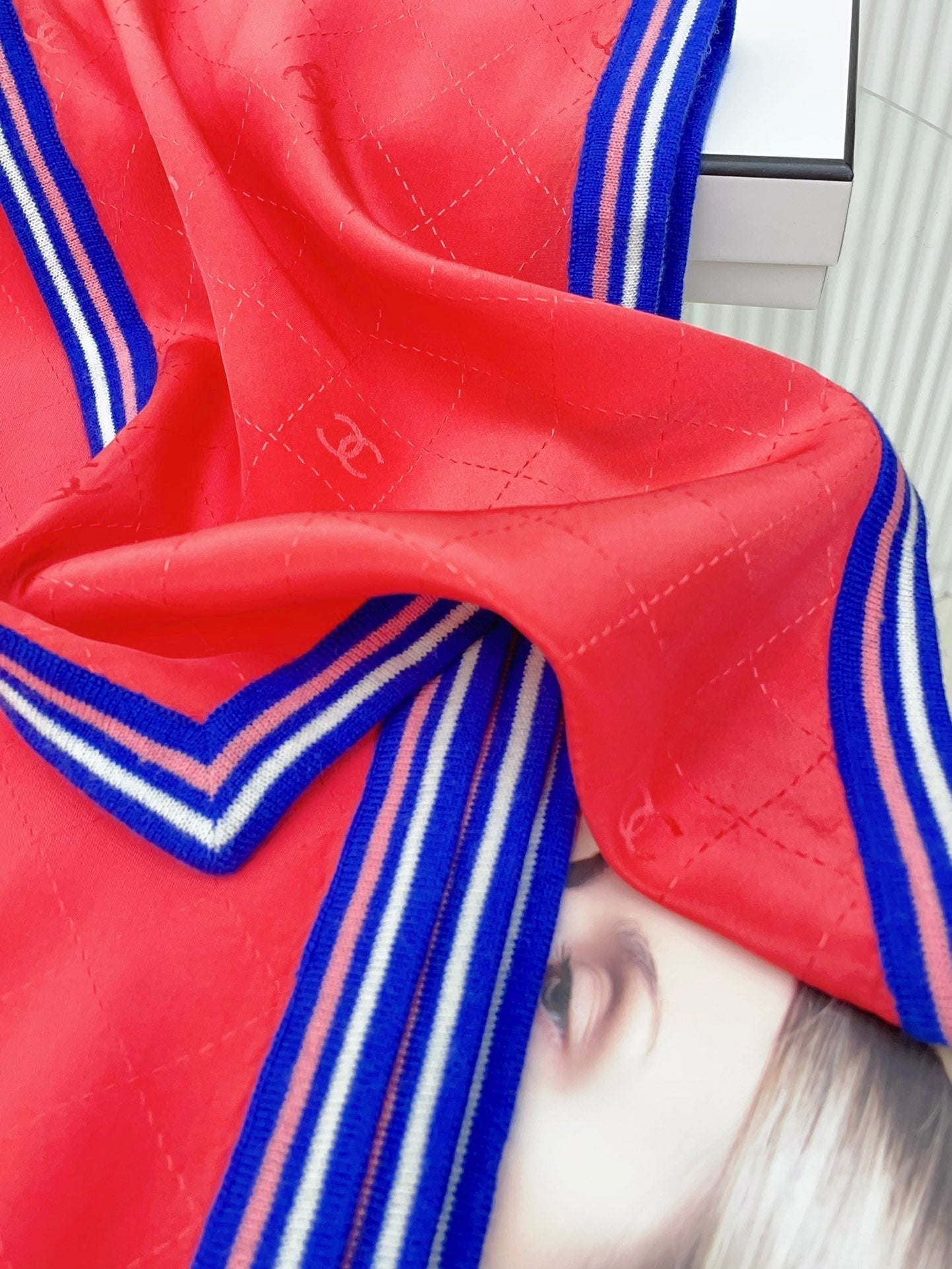 CC Scarf 200 CM In Red Mix Blue Silk 357901