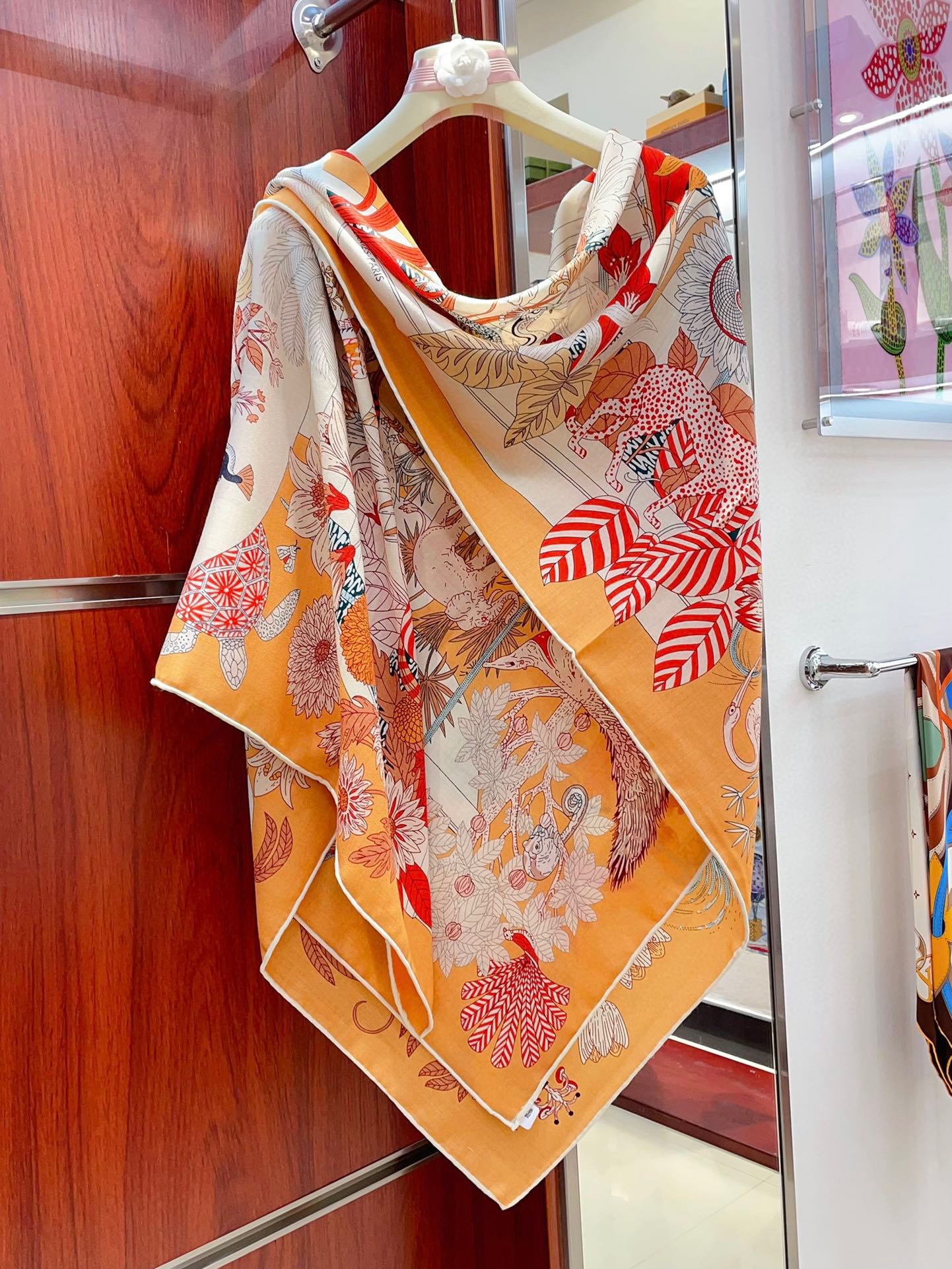 PRECIOUS PARADISE SCARF 135 CM IN COLORFUL CASHMERE AND SILK 379789