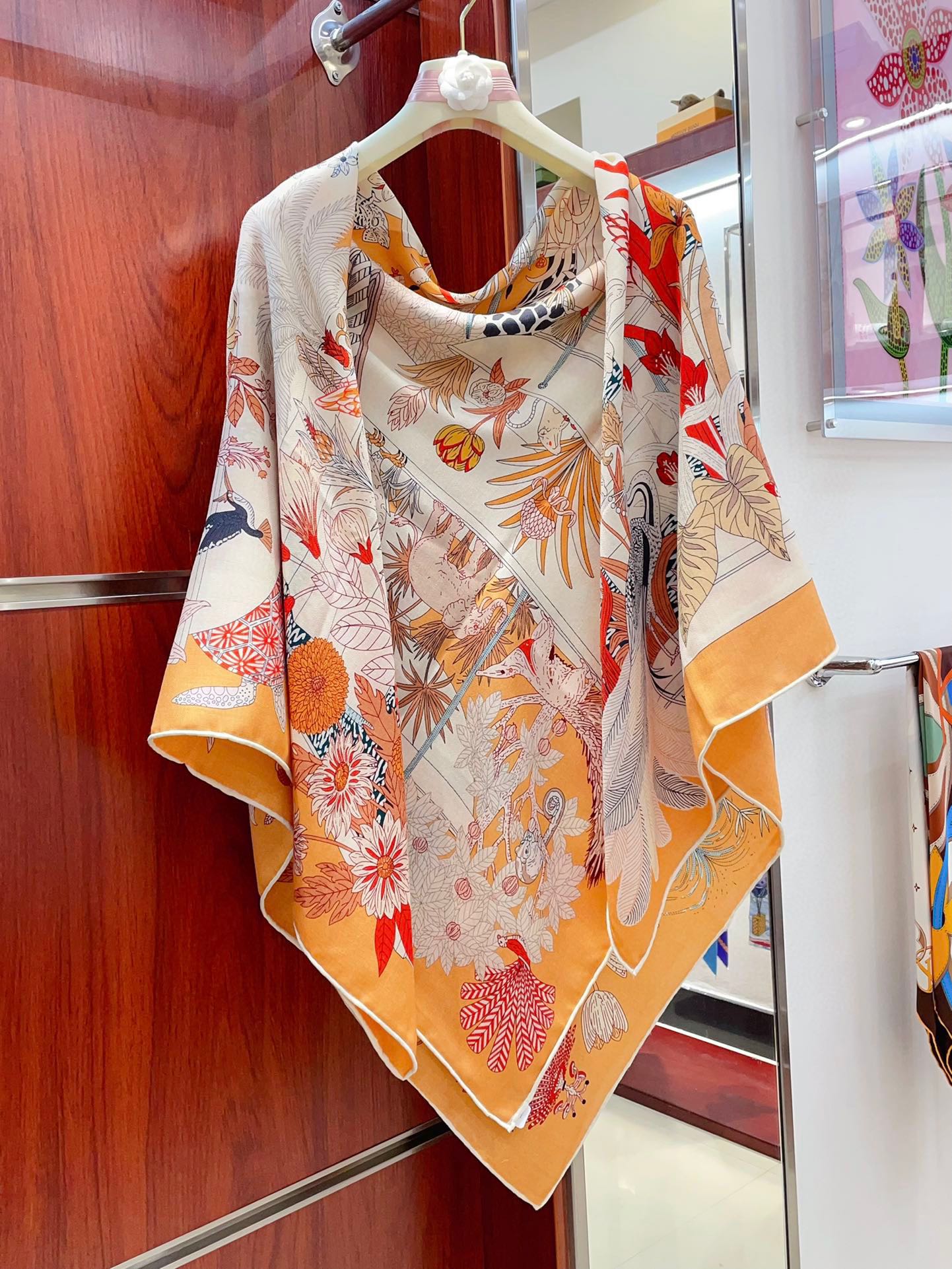 PRECIOUS PARADISE SCARF 135 CM IN COLORFUL CASHMERE AND SILK 379789