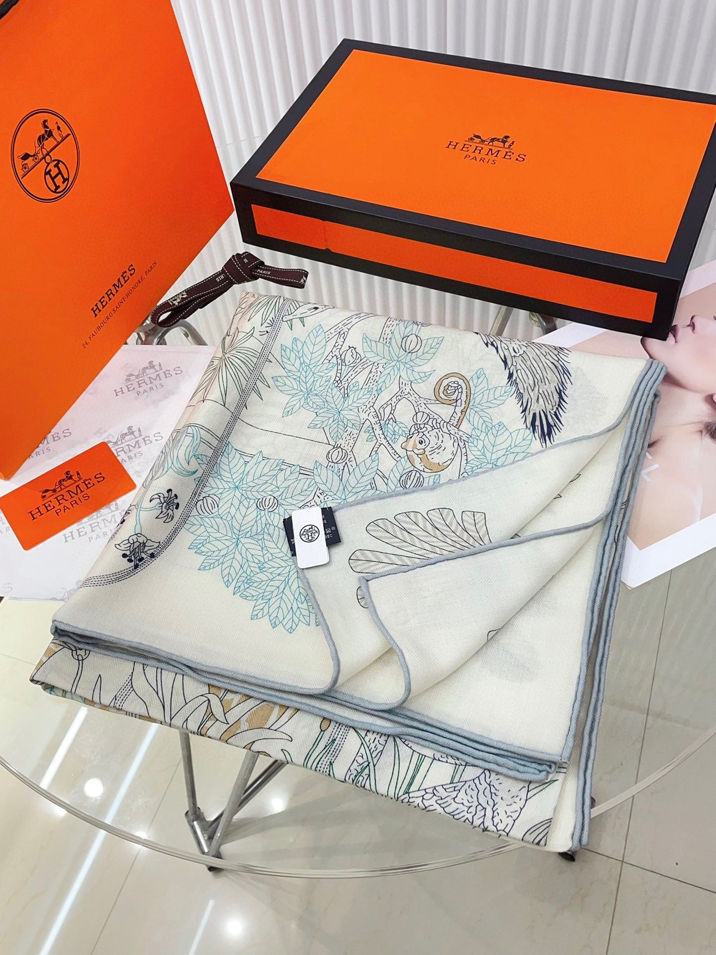 PRECIOUS PARADISE SCARF 135 CM IN COLORFUL CASHMERE AND SILK 379792