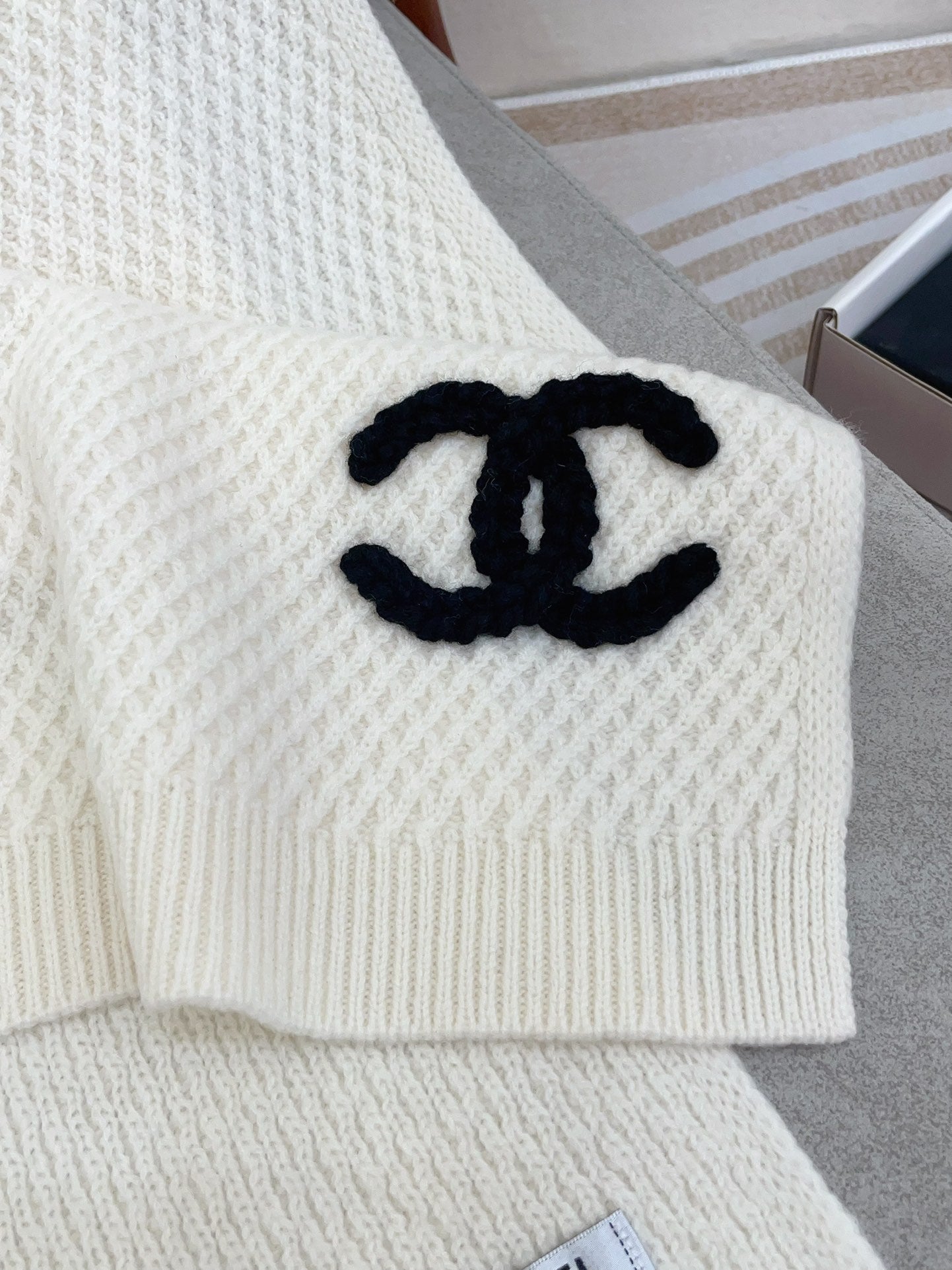 CC Scarf 190 CM In White Cashmere 393183