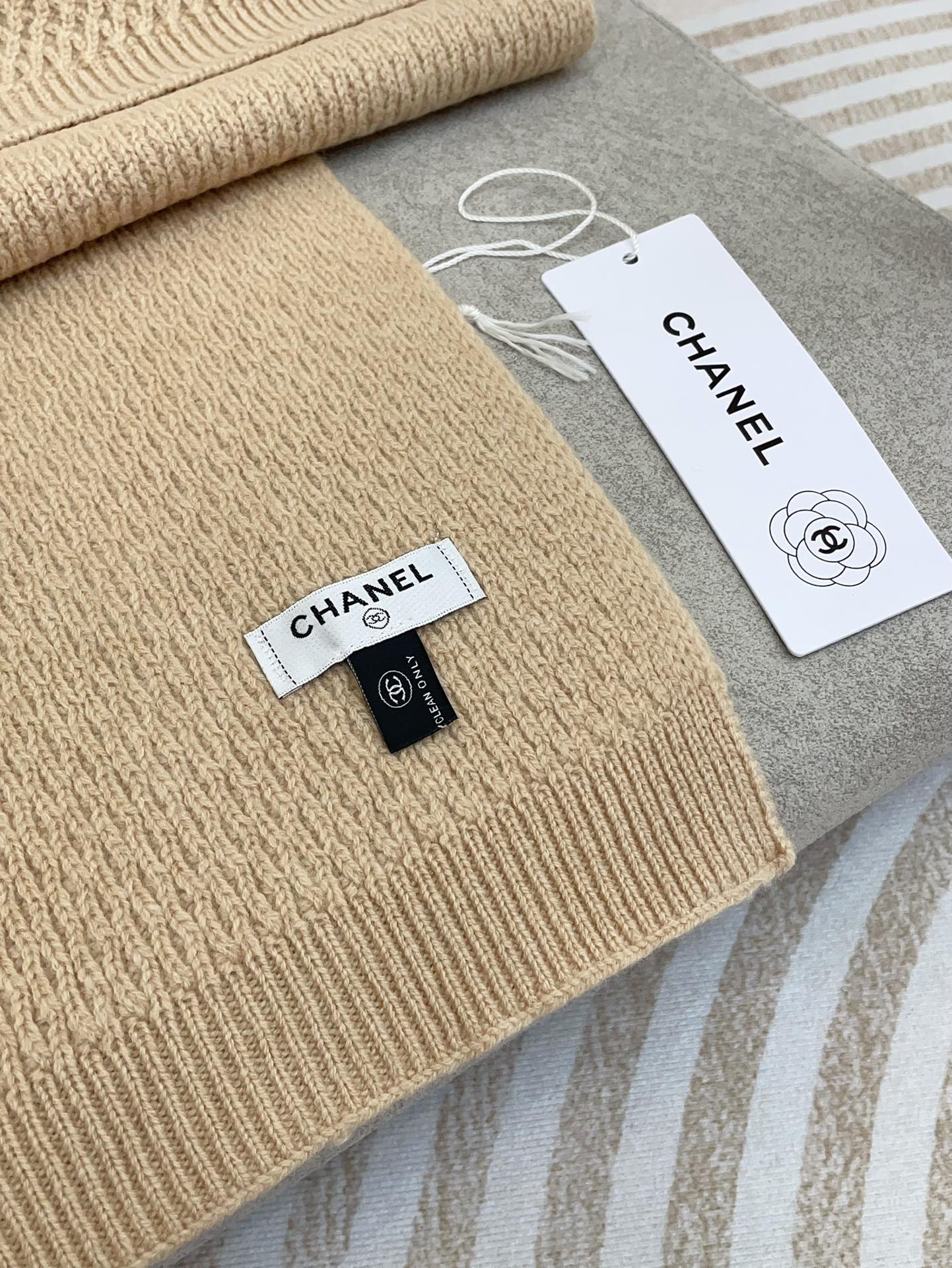 CC Scarf 190 CM In Beige Cashmere 393185