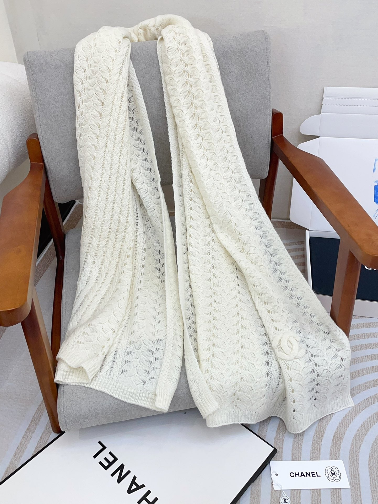 CC Scarf 190 CM In White Cashmere 396248