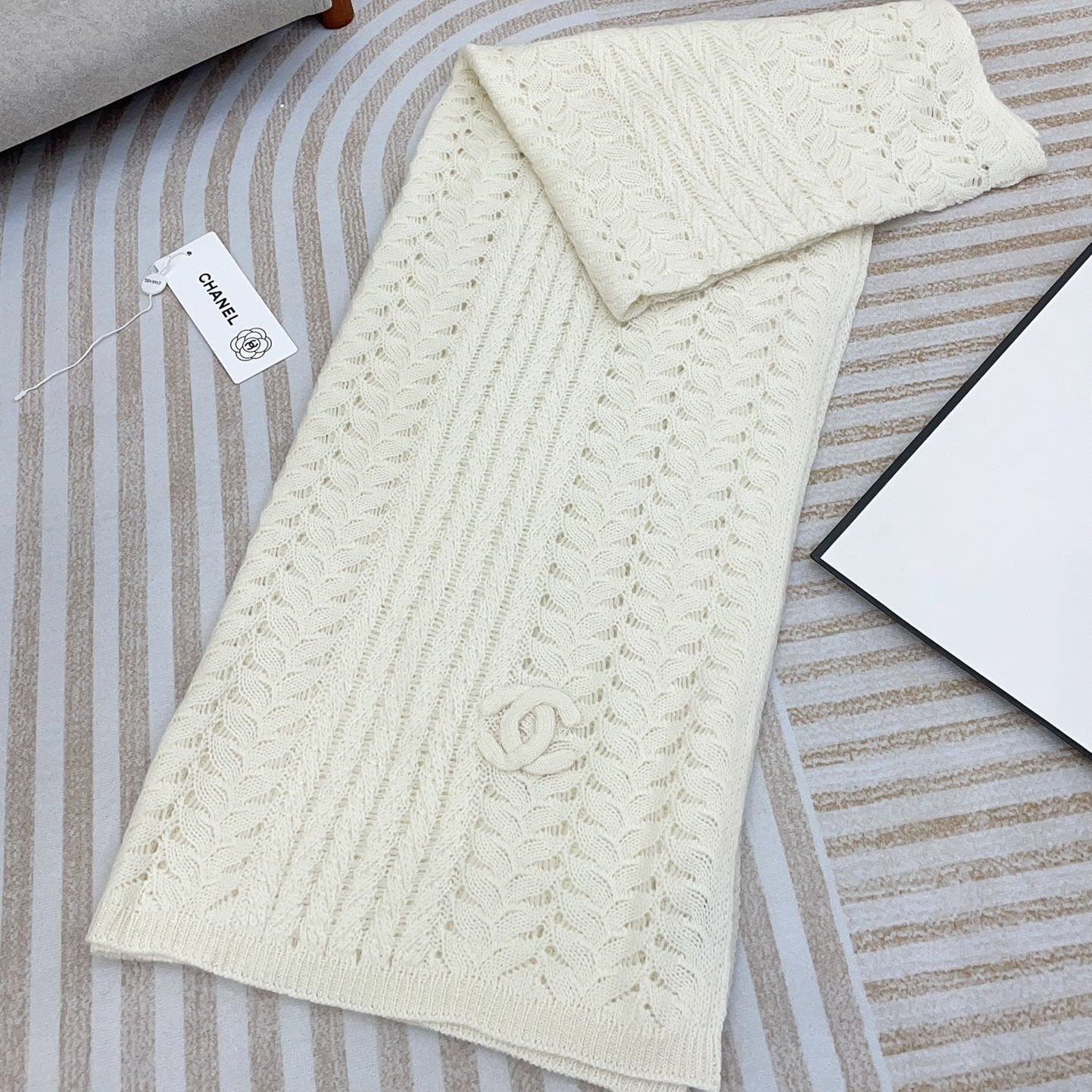 CC Scarf 190 CM In White Cashmere 396248