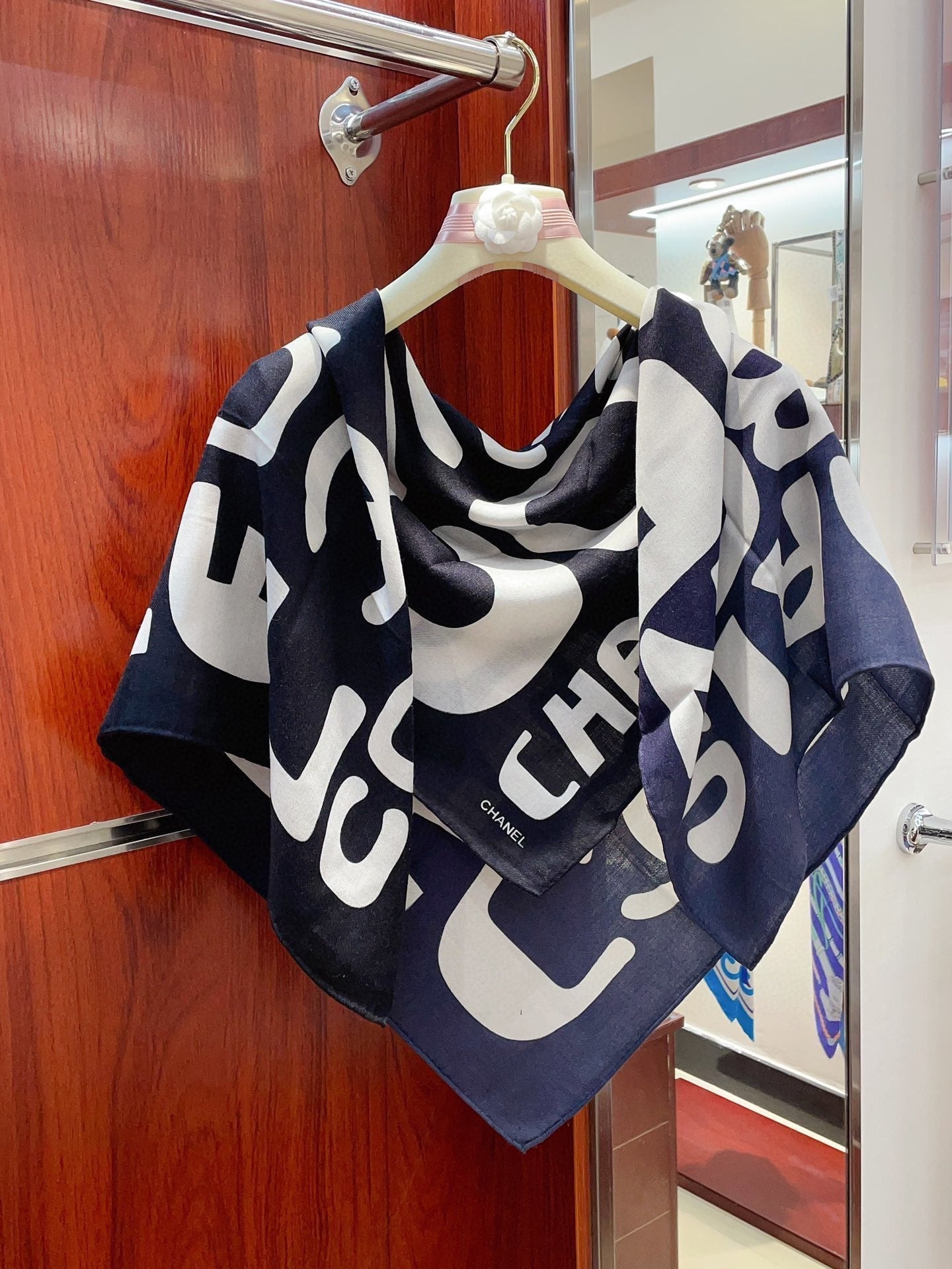 CC Square Scarf 90 CM In Black Mix White Cashmere And Silk 398258