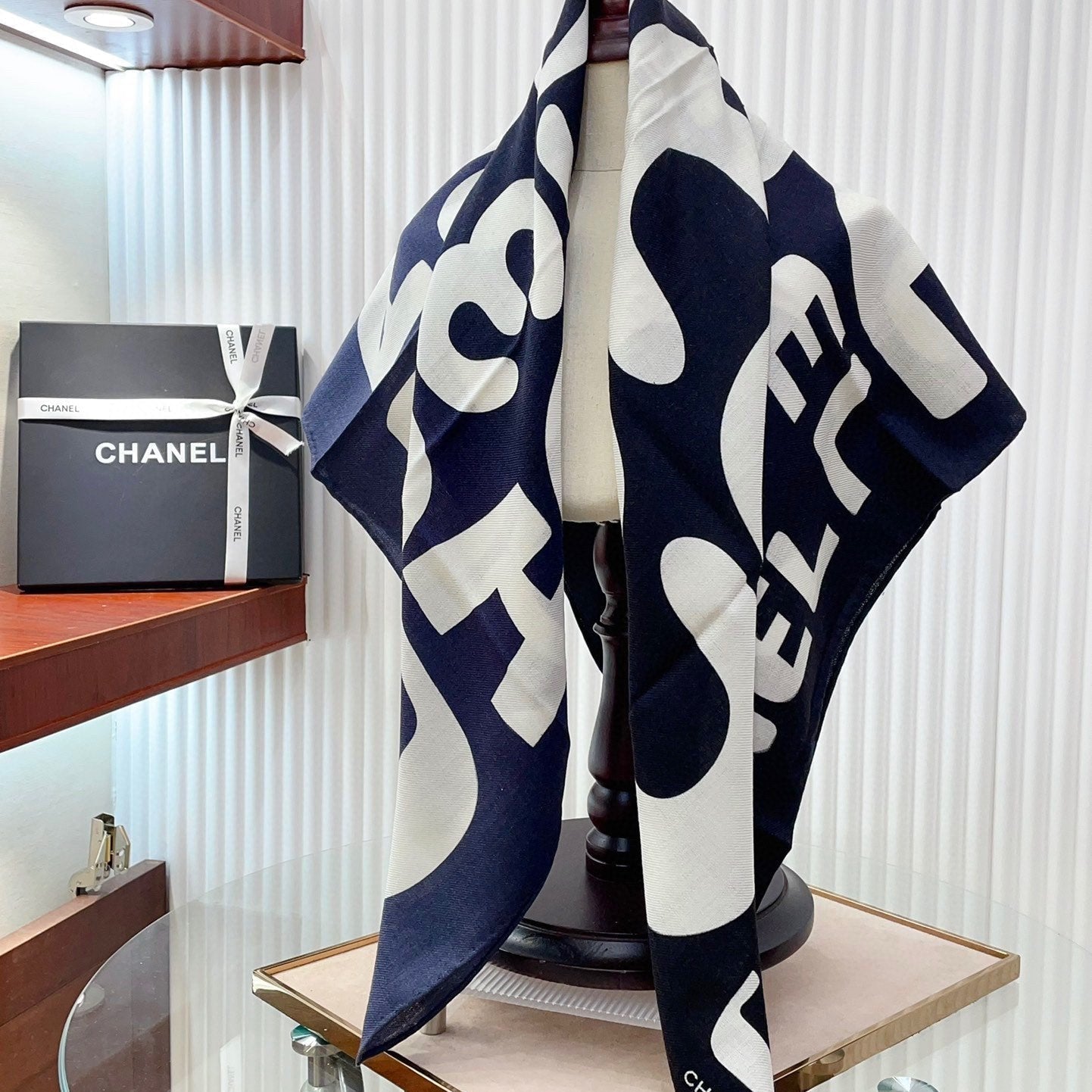 CC Square Scarf 90 CM In Black Mix White Cashmere And Silk 398258