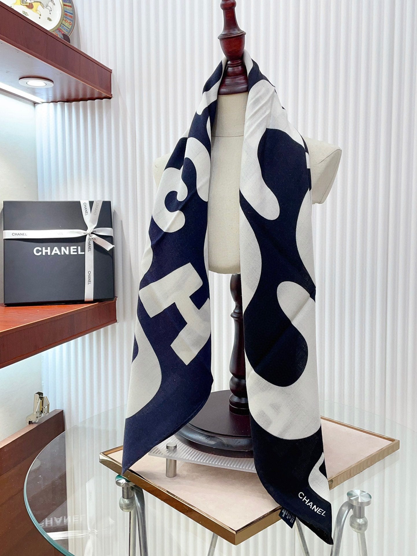 CC Square Scarf 90 CM In Black Mix White Cashmere And Silk 398258
