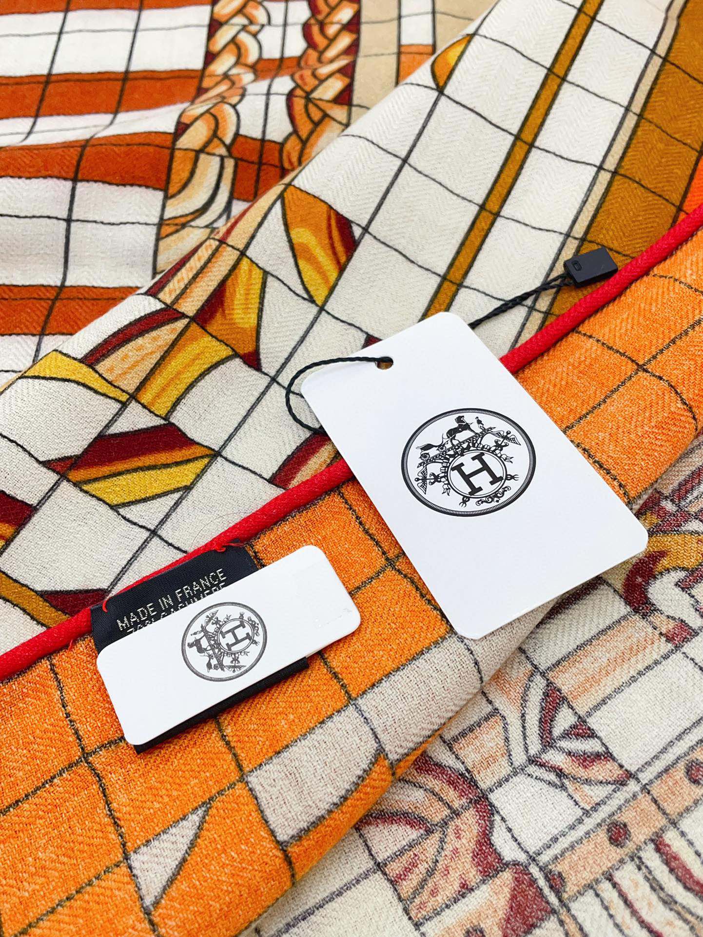 Coaching Deja-Vu Shawl 140 CM Orange Colorful Cashmere And Silk 398263