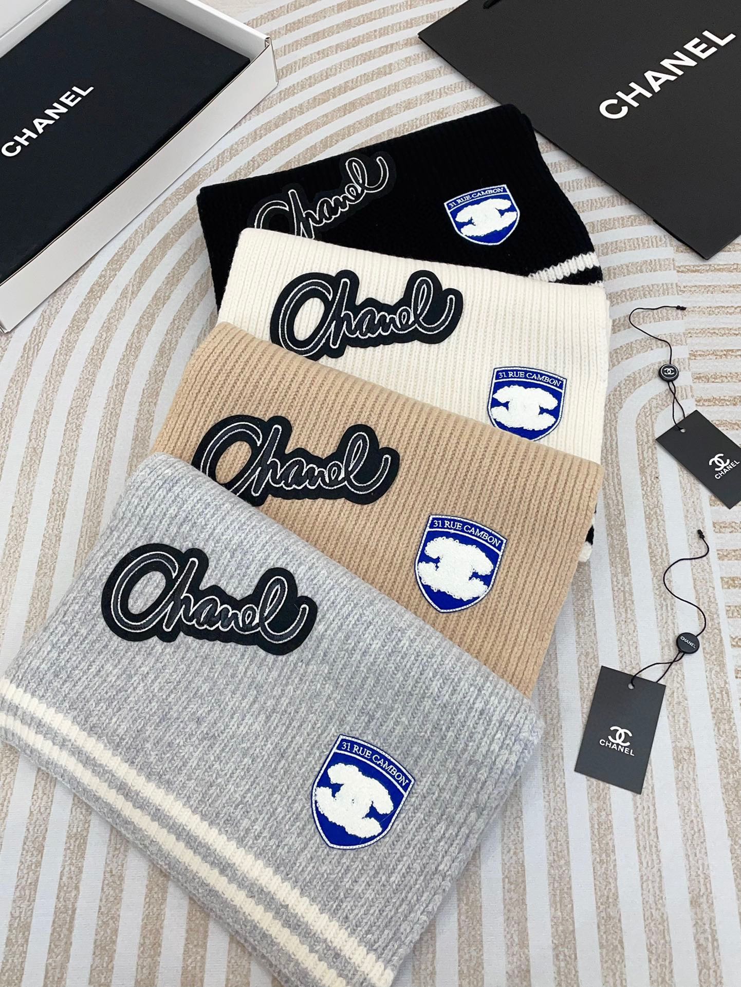 CC Scarf 180 CM In Beige Cashmere 405083