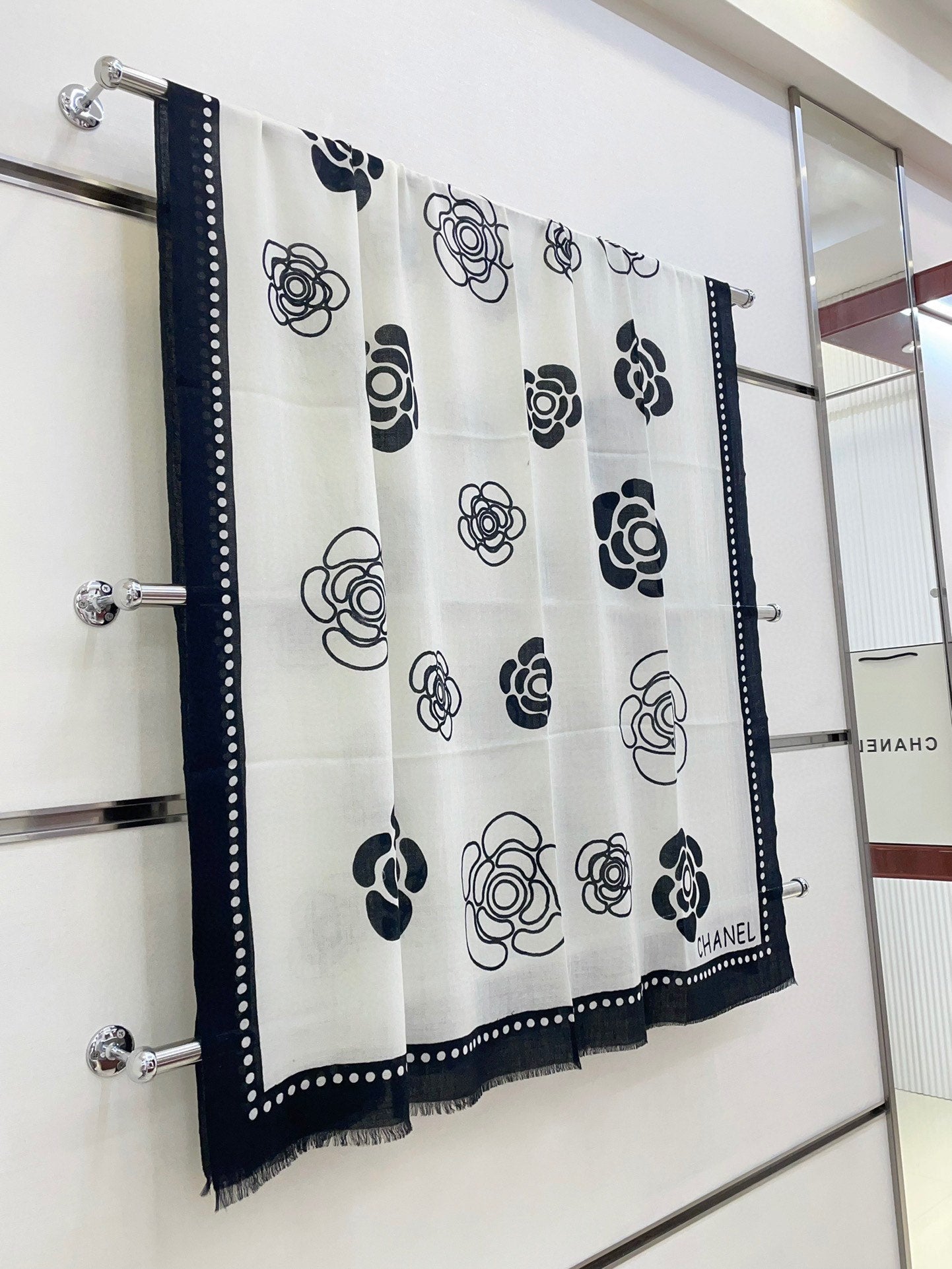 CC Scarf 190 CM In White Mix Black Cashmere  407268