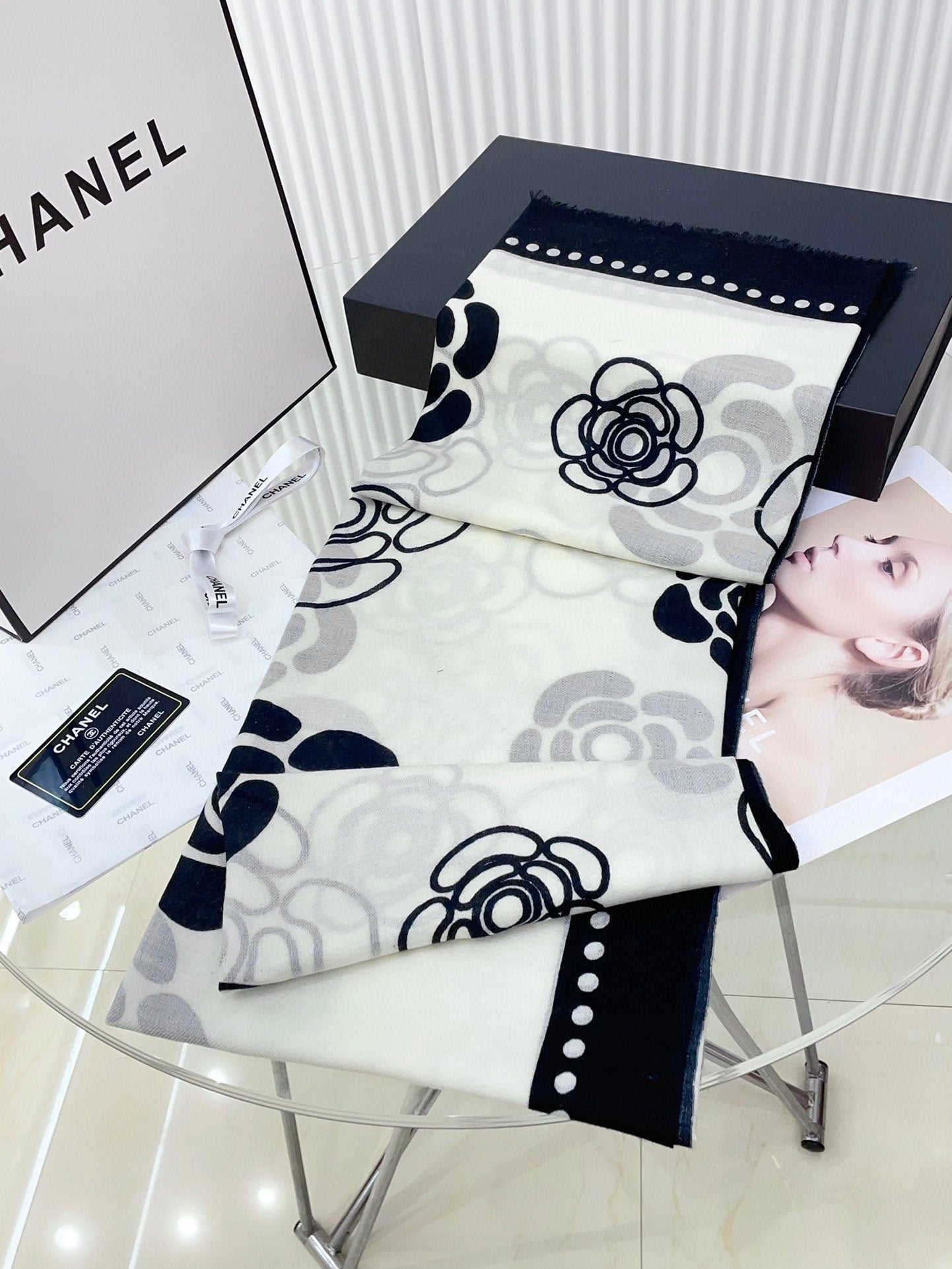 CC Scarf 190 CM In White Mix Black Cashmere  407268