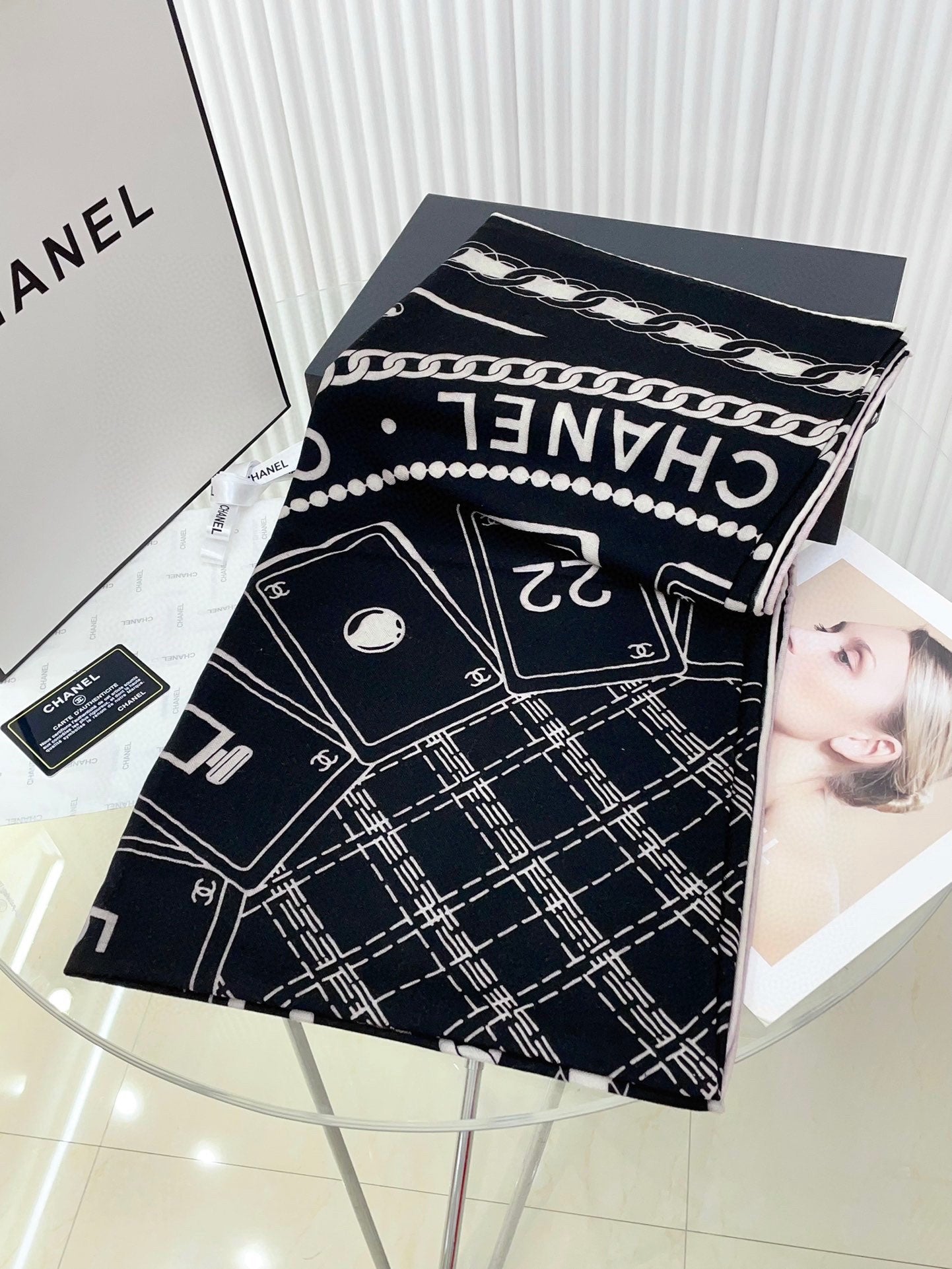 CC Square Scarf 140 CM In Black Mix White Cashmere And Silk 407280