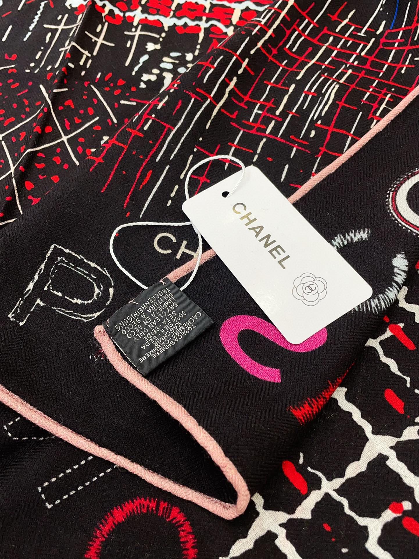 CC Square Scarf 140 CM In Black Colorful Cashmere And Silk 411594
