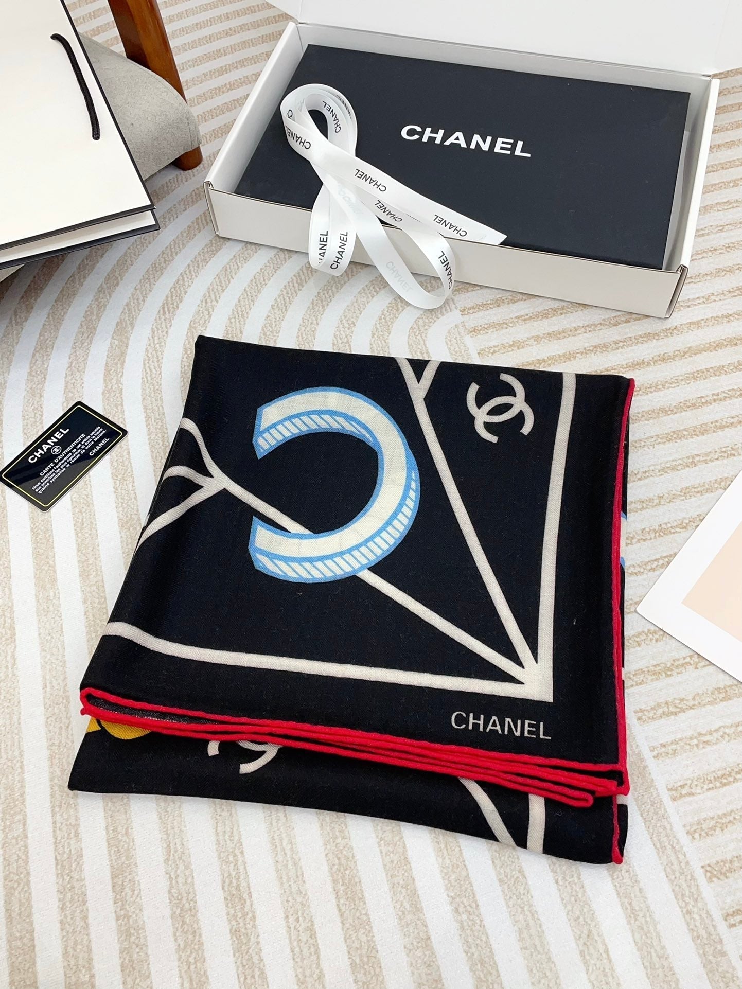 CC Square Scarf 140 CM In Black Colorful Cashmere Silk 418209
