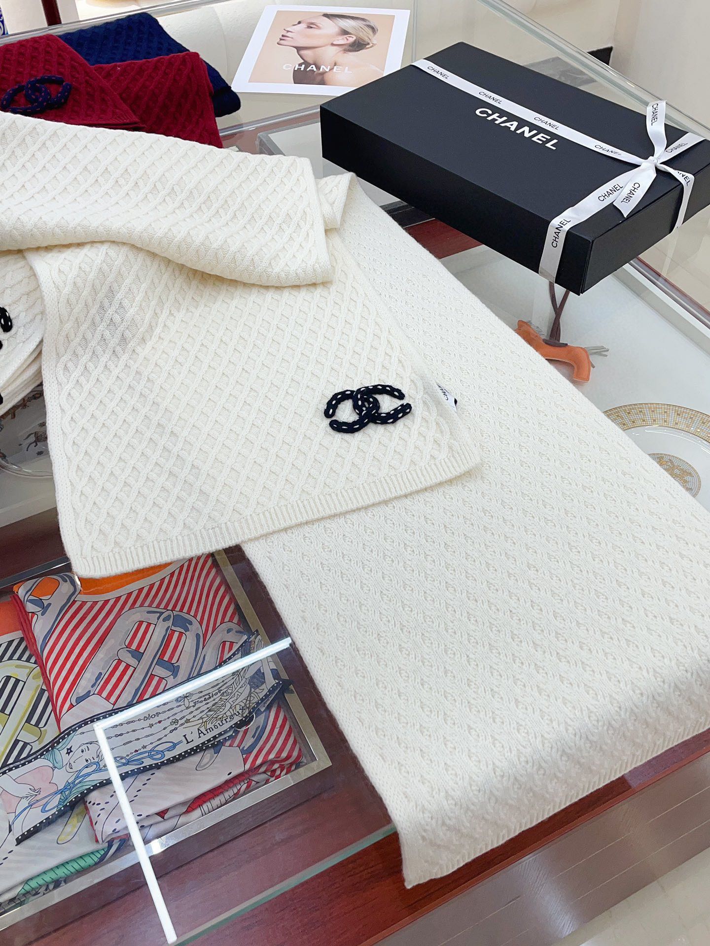 CC Scarf 170 CM In White Cashmere 421409