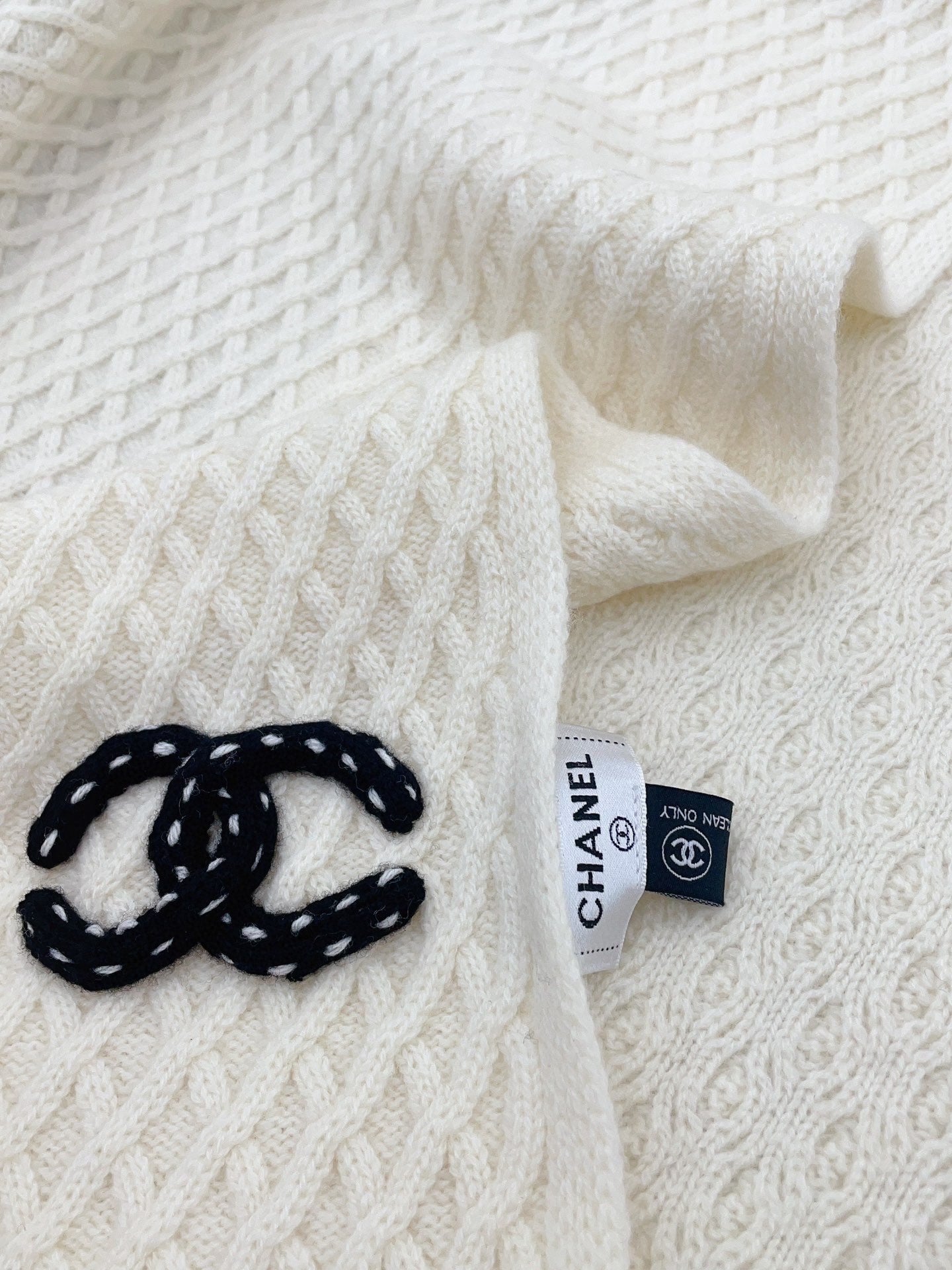 CC Scarf 170 CM In White Cashmere 421409