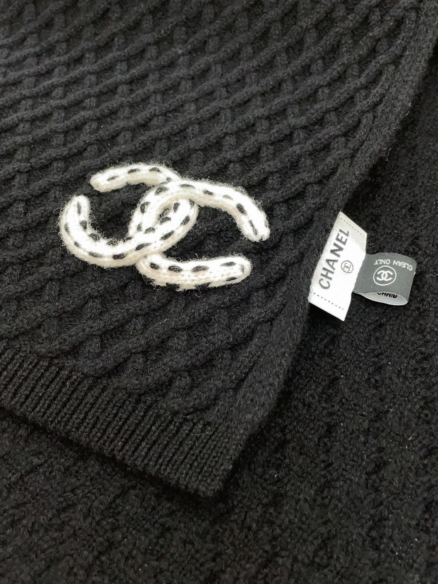 CC Scarf 170 CM In Black Cashmere 421410