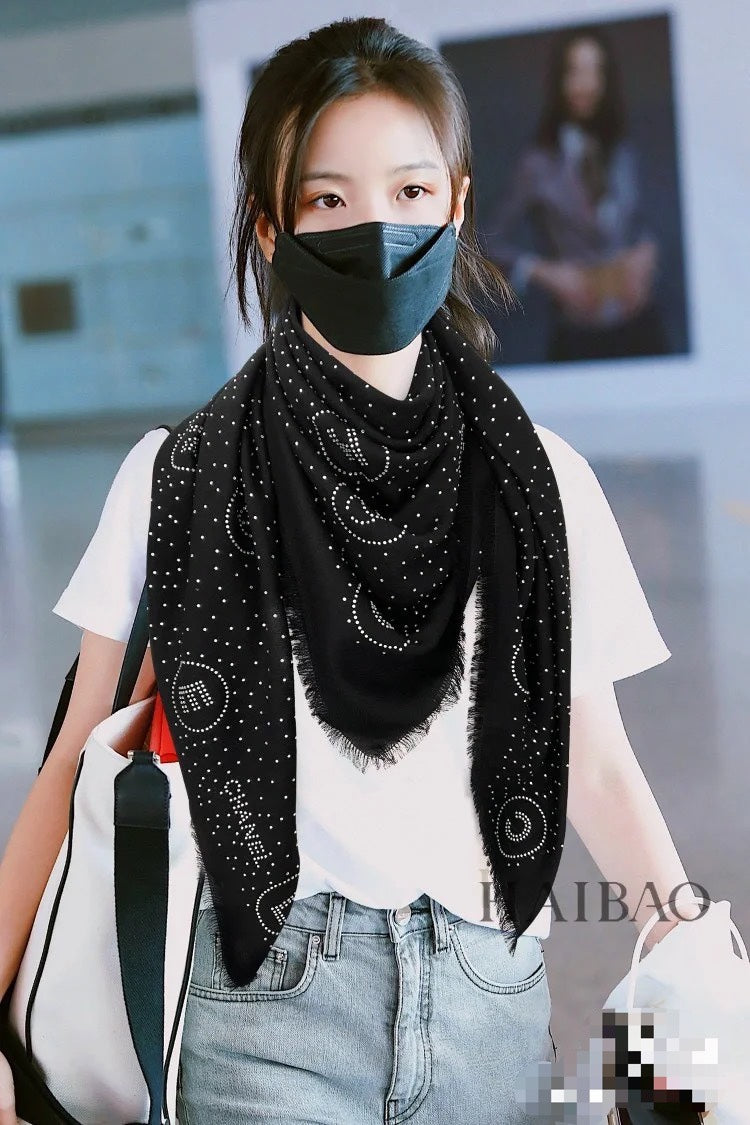 CC Square Scarf 130 CM In Black Silk 422753