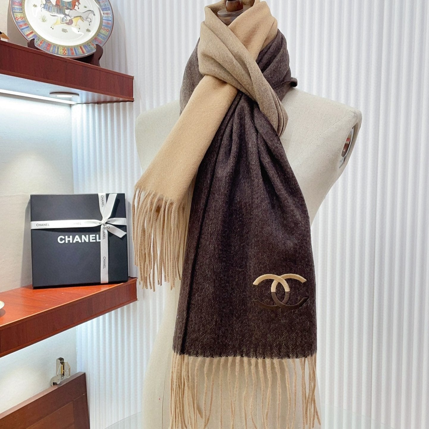 CC Scarf 180 CM In Dark Brown Mix Beige Cashmere  422763