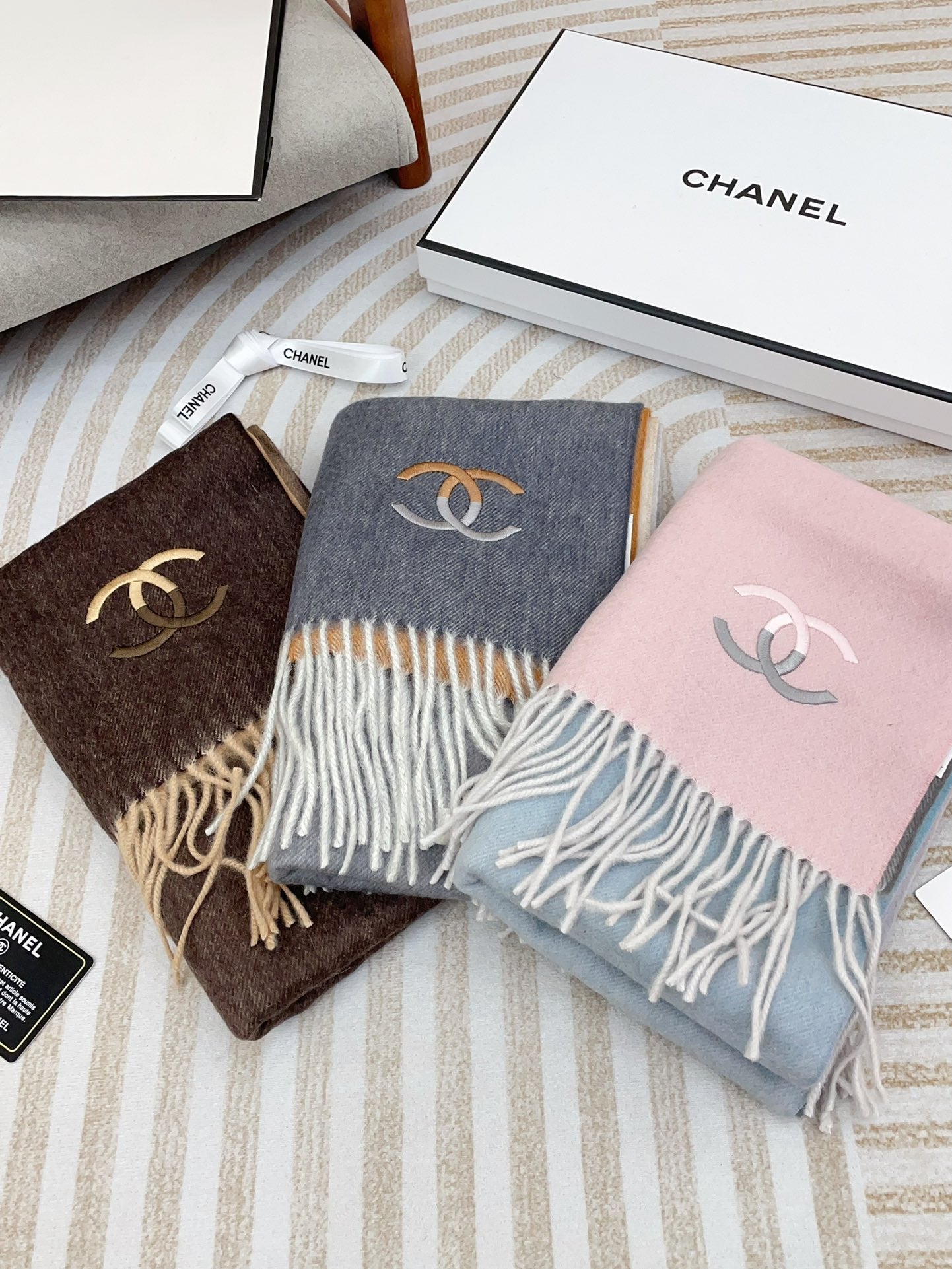 CC Scarf 180 CM In Dark Brown Mix Beige Cashmere  422763