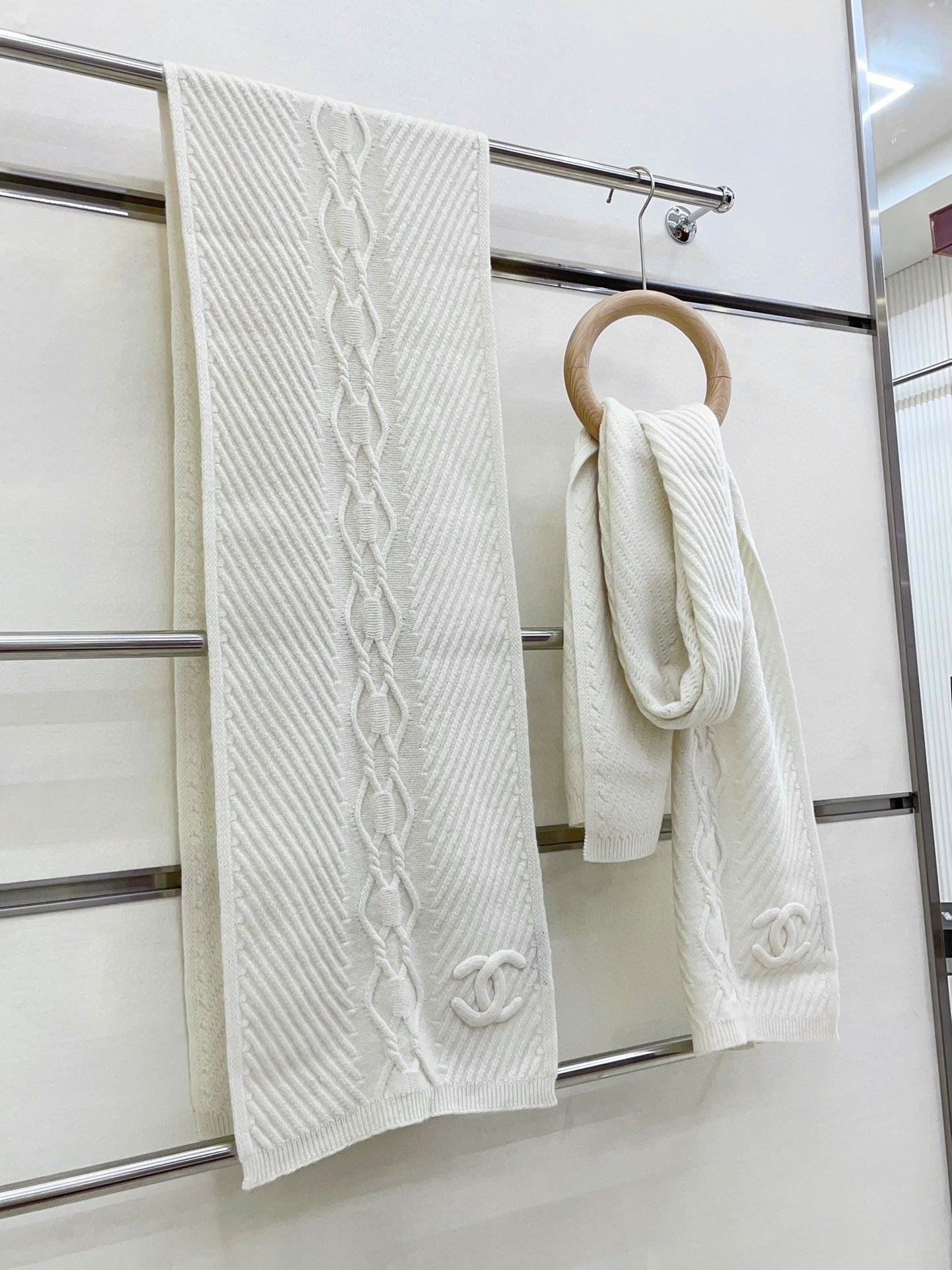 CC Scarf 180 CM In White Wool 422765