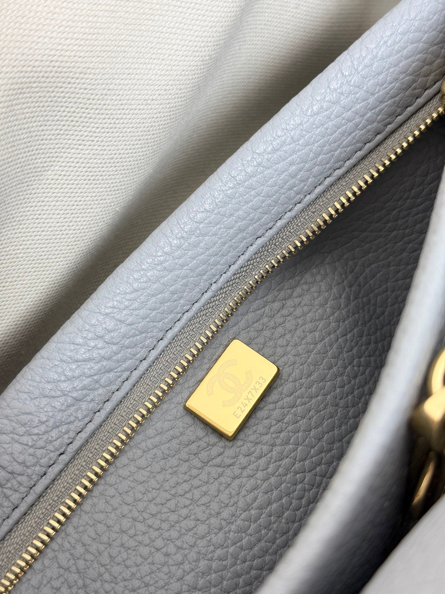 Chanel 2026 Shopping Bag 31cm Gray Grained Calfskin