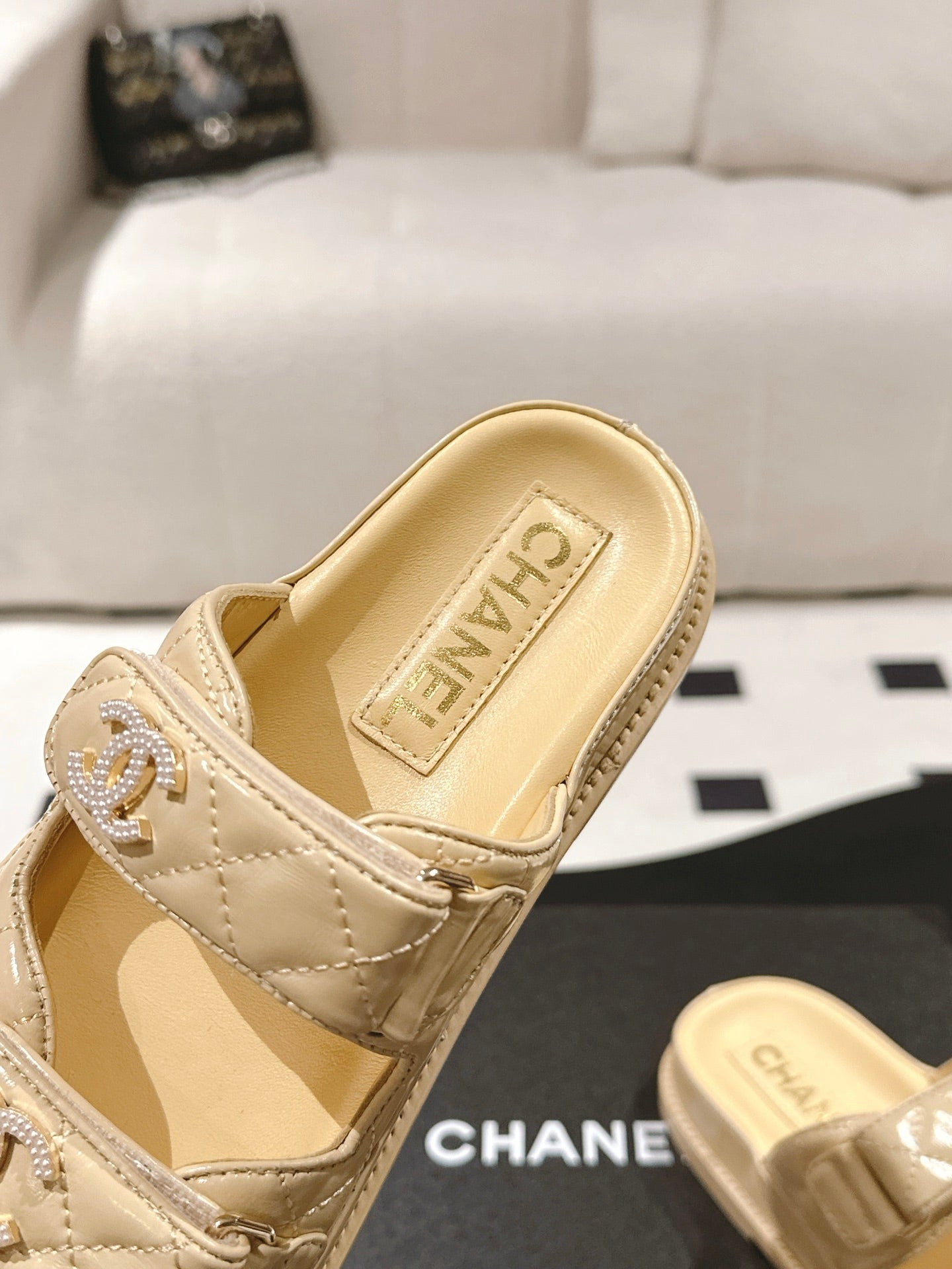 CC 25 Dad Sandal Mule Yellow Pastel Patent Leather 237582