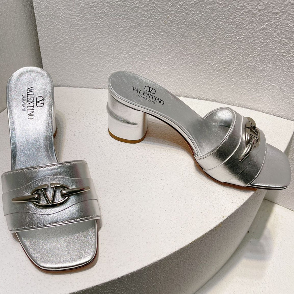 VT Leather Mules Silver Cowhide 292874