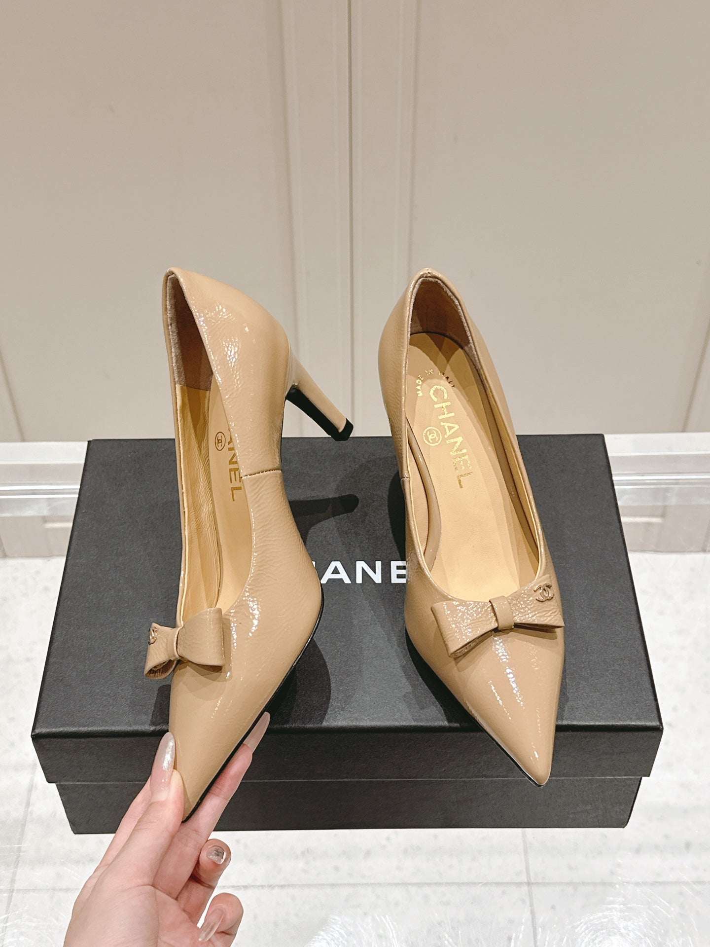 Chanel 25A Heel Pump Nude Patent  Calfskin 393070