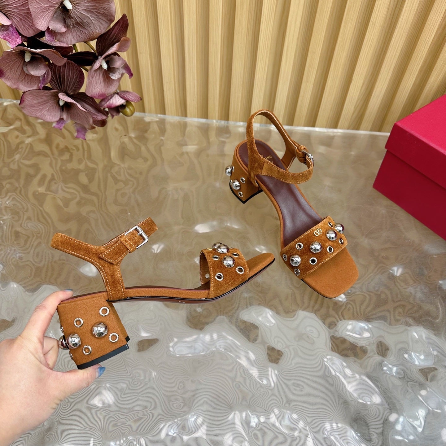 VT 25 Rivet Steel Beads Slingback Dark Brown Suede 325203