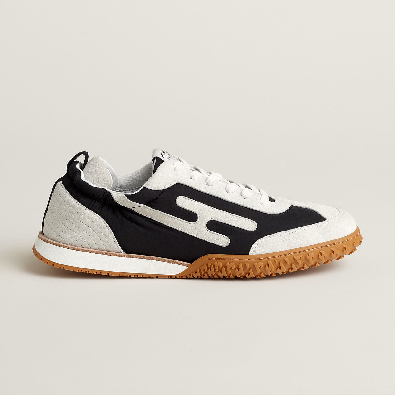 HM Men's Jet Sneaker White Black Suede 656860