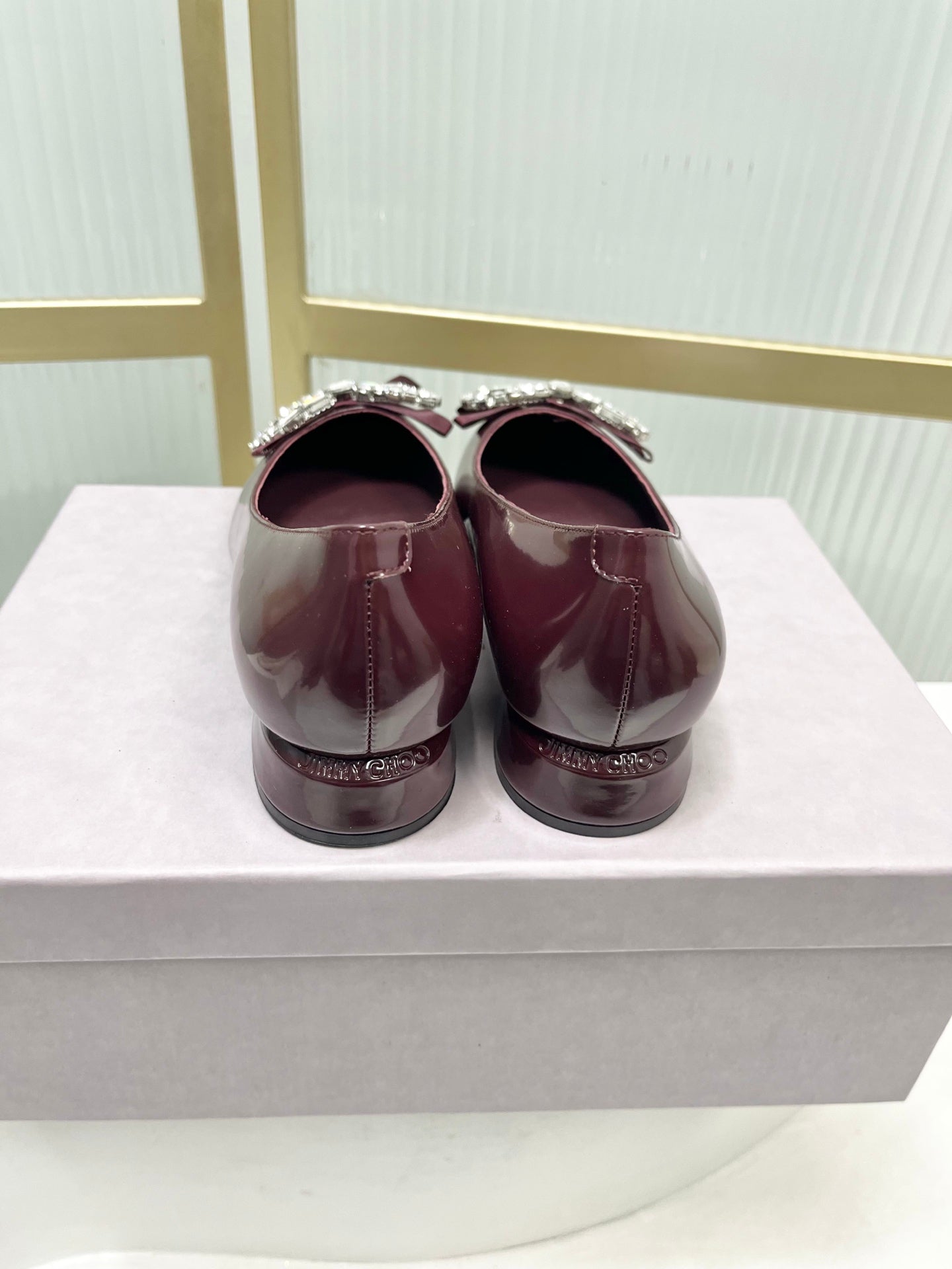 Jimmy 26s Pointed Toe Pump 25 Burgundy Cowhide 605964