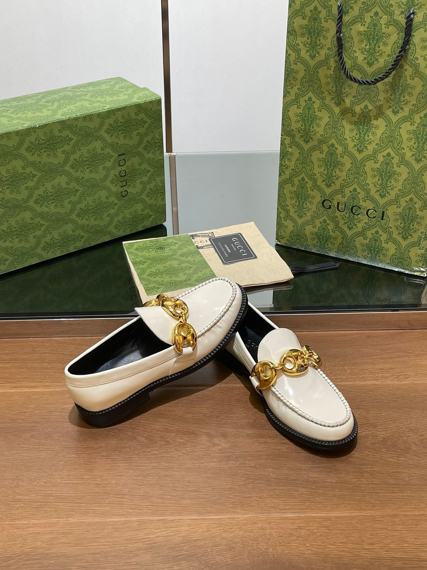 GG LOAFER SHOES IN WHITE CALFSKIN