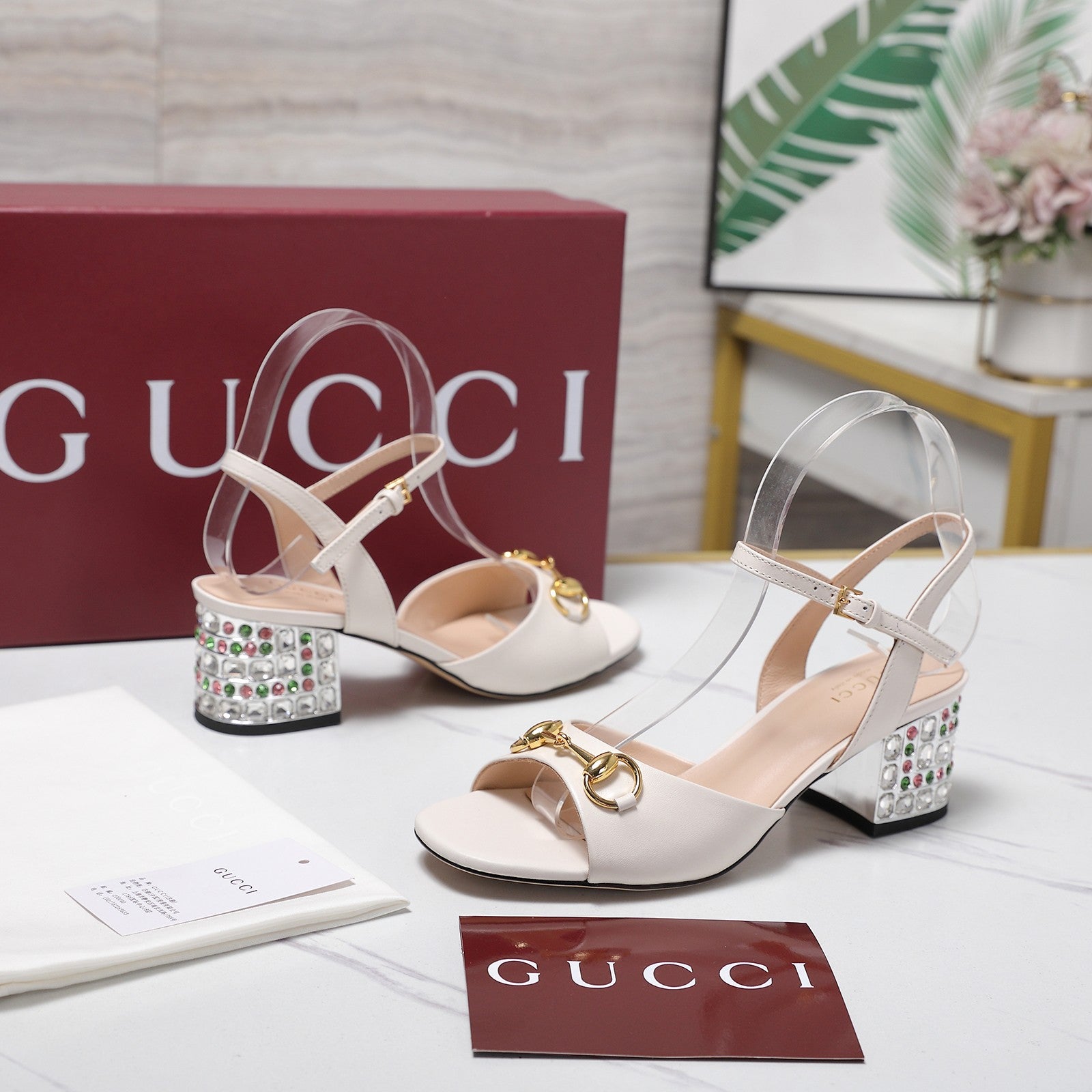 GG 26ss Sandals 55 White Beige Sheepskin 601094