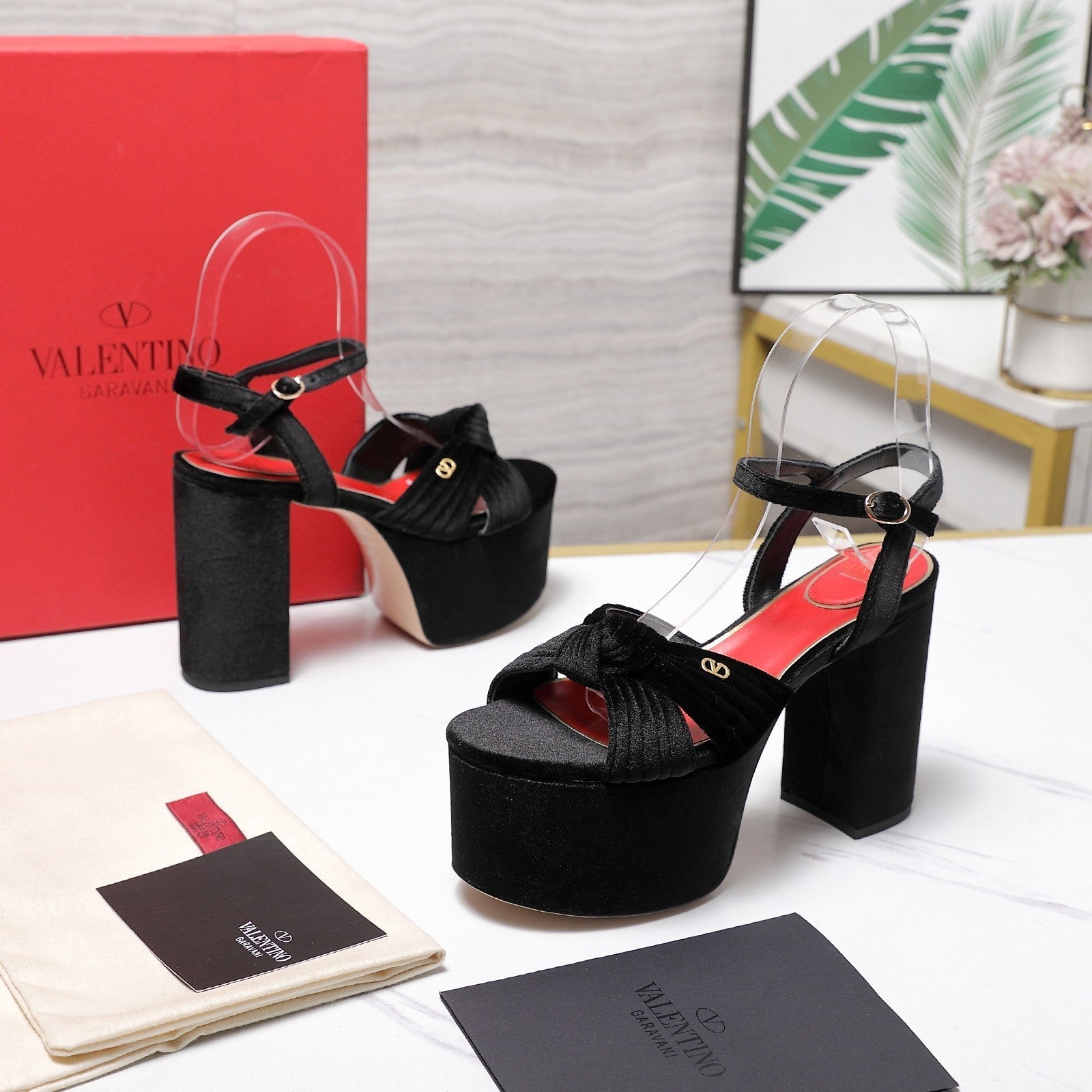 Valentino 2026 Garavani Crasher 110mm Velvet Platform Sandal Velvet 864497