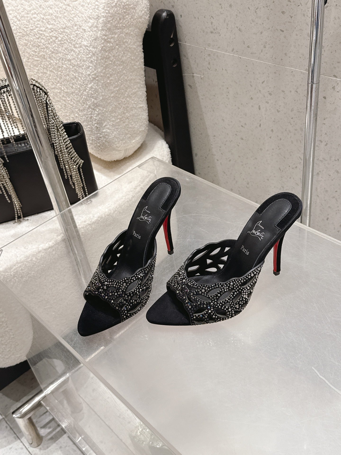 CL 26SS High-Heeled Slippers 100 Black Suede Sheepskin 636694