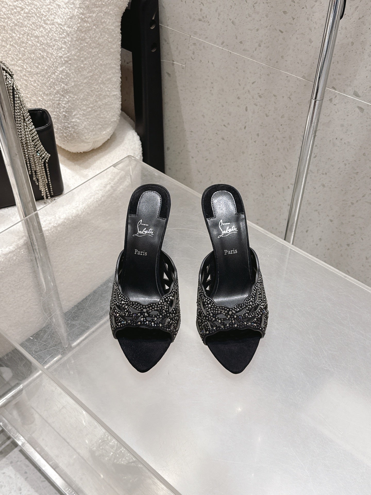 CL 26SS High-Heeled Slippers 100 Black Suede Sheepskin 636694