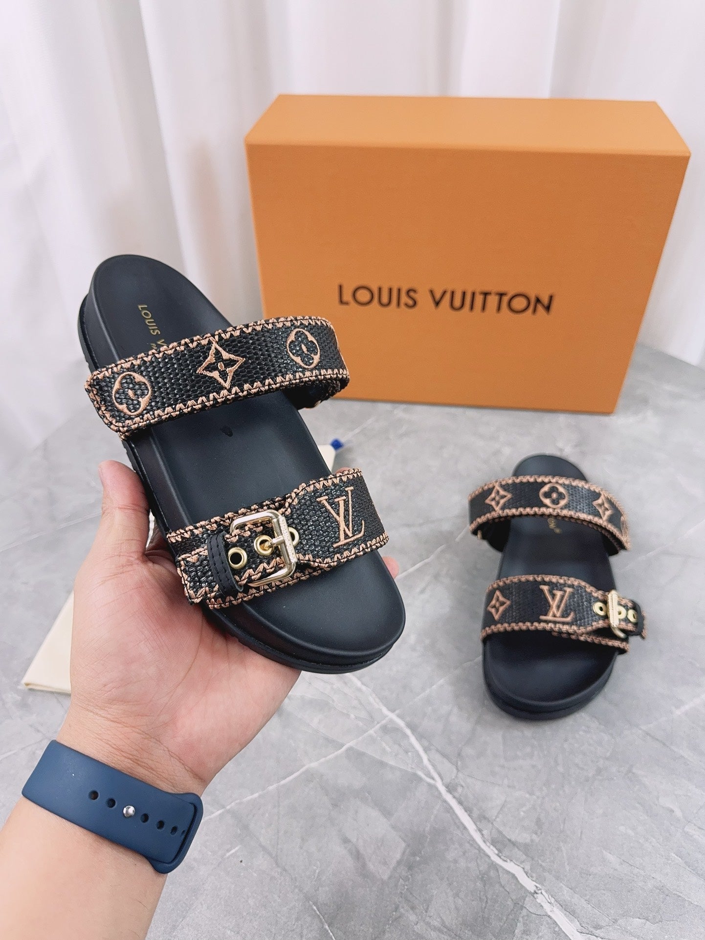 LV Sandals Black Embroidered Sedge