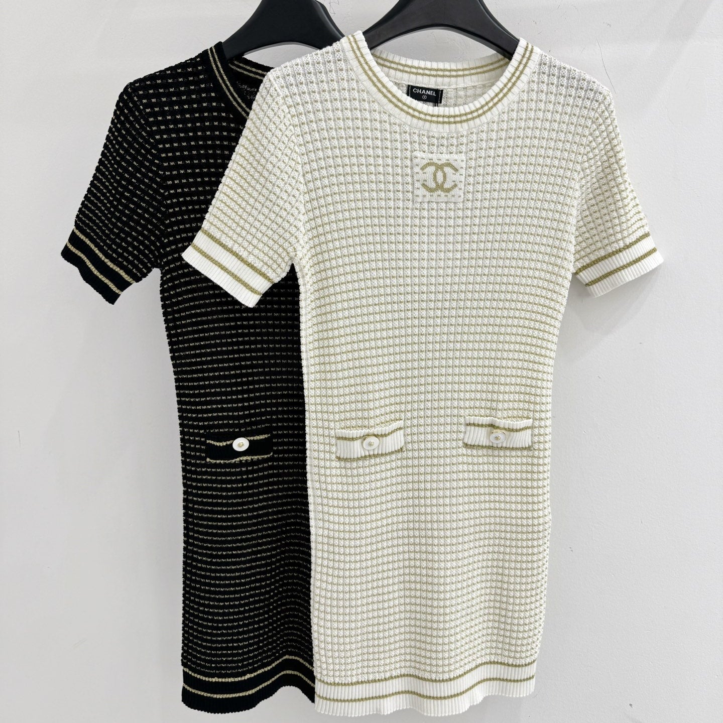 Chanel 2026 Knitted Short-Sleeve Dress Off-white and Black Tencel Nylon