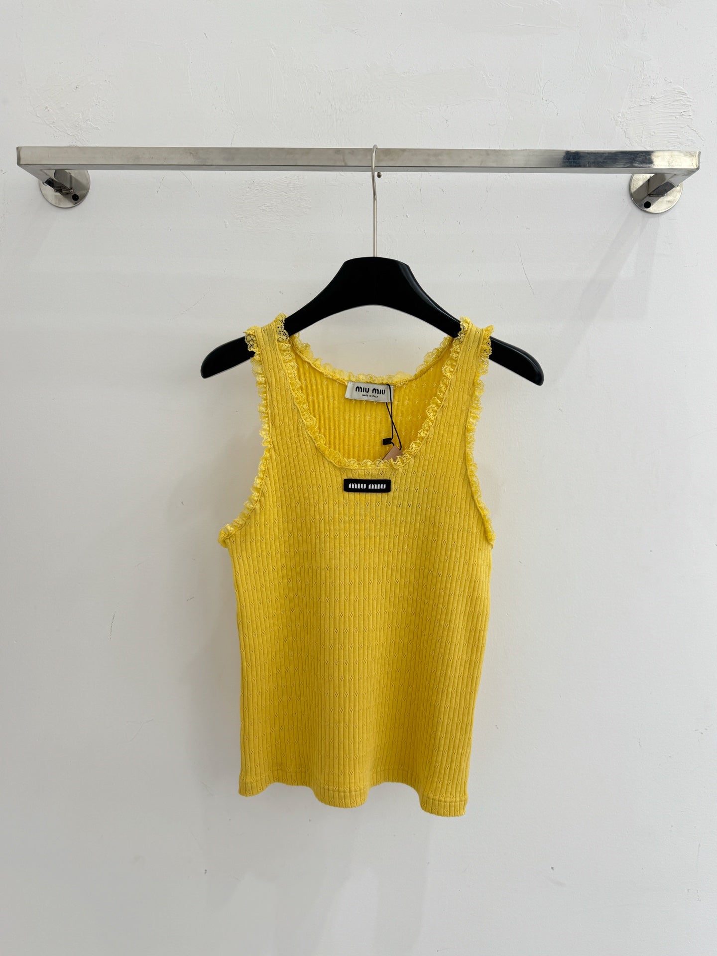 Miumiu 2026 Lace-trimmed Knit Short-sleeved Top Tencel Wool 179450