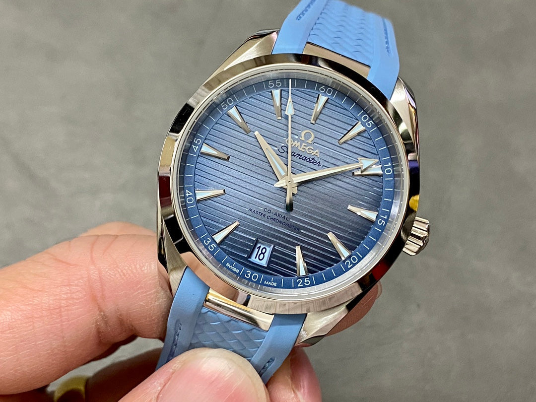 Omega Seamaster Aqua Terra 41mm Summer Blue 150M Co-Axial Master Chronometer