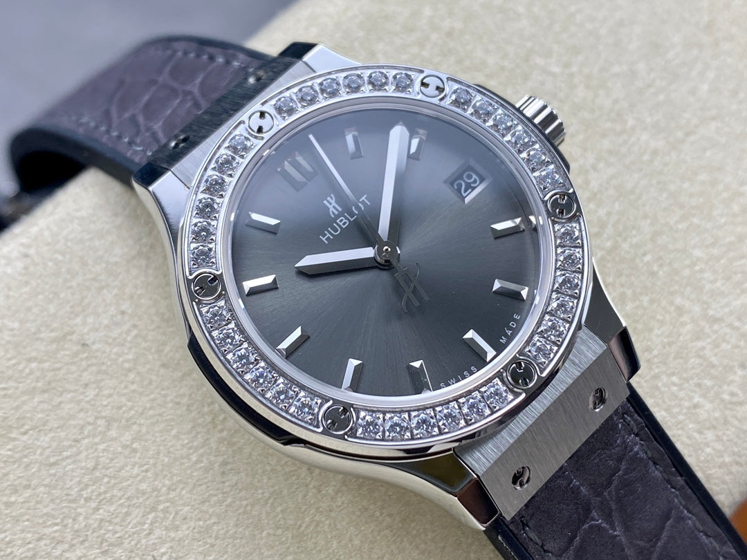 Hublot Classic Fusion Titanium Diamonds 33mm Watch Grey Leather Strap
