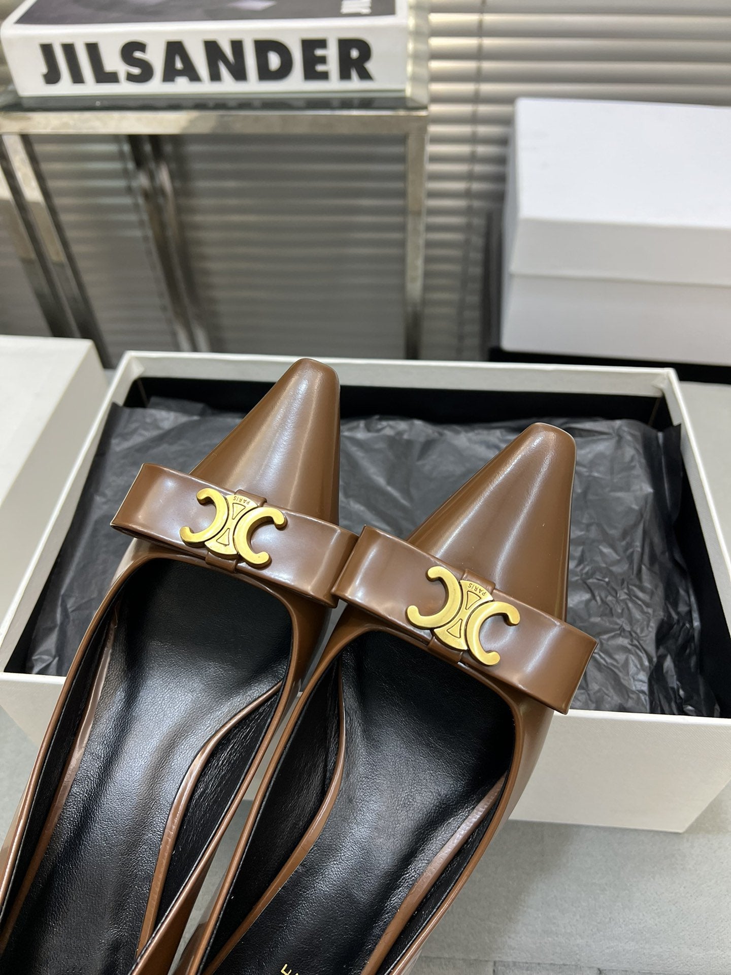 cl pumps 50 dark brown calfskin