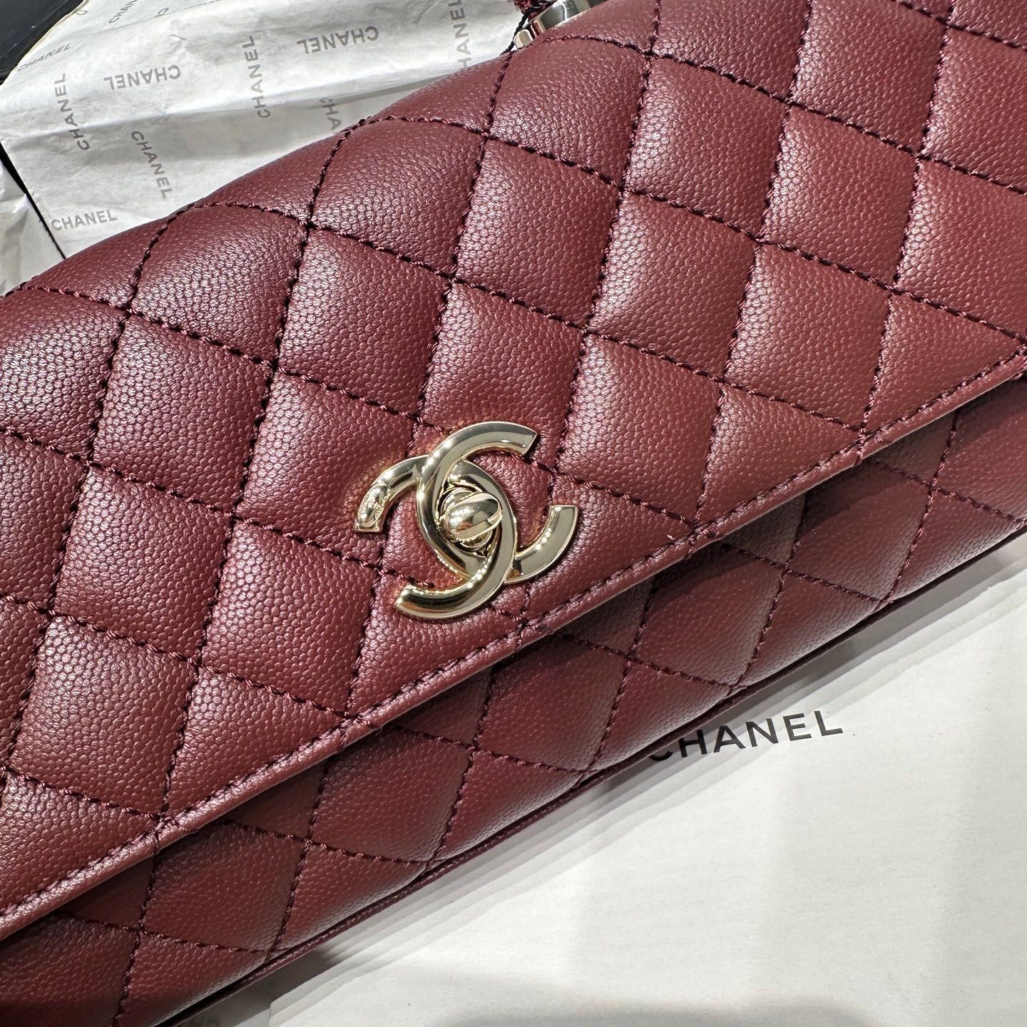 Chanel 2026 Coco Handle Bag 32cm Burgundy Caviar Calfskin 348822