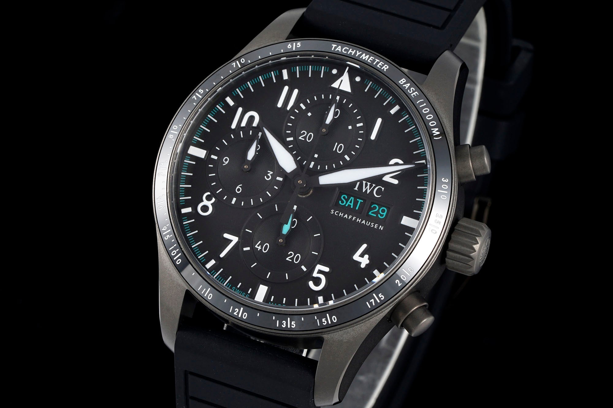 IWC Pilot 41mm Black Dial Silver Metallic Case Rubber Strap